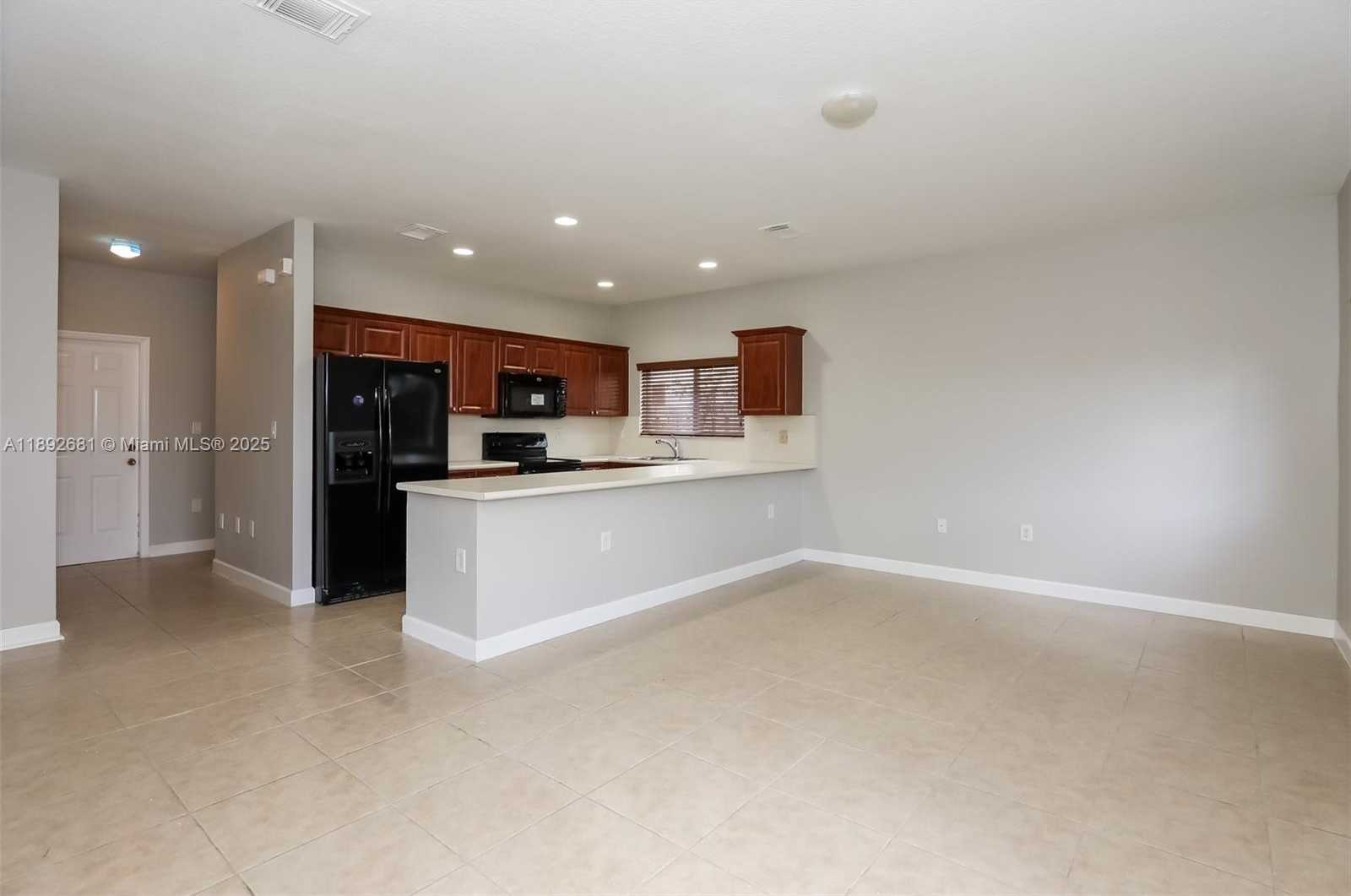 Small Image of 2965 NORTH EAST 4TH ST, Homestead Number 6