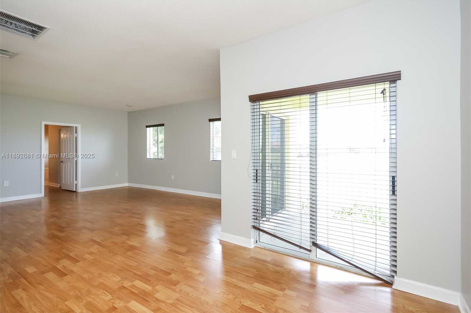 Small Image of 2965 NORTH EAST 4TH ST, Homestead Number 9