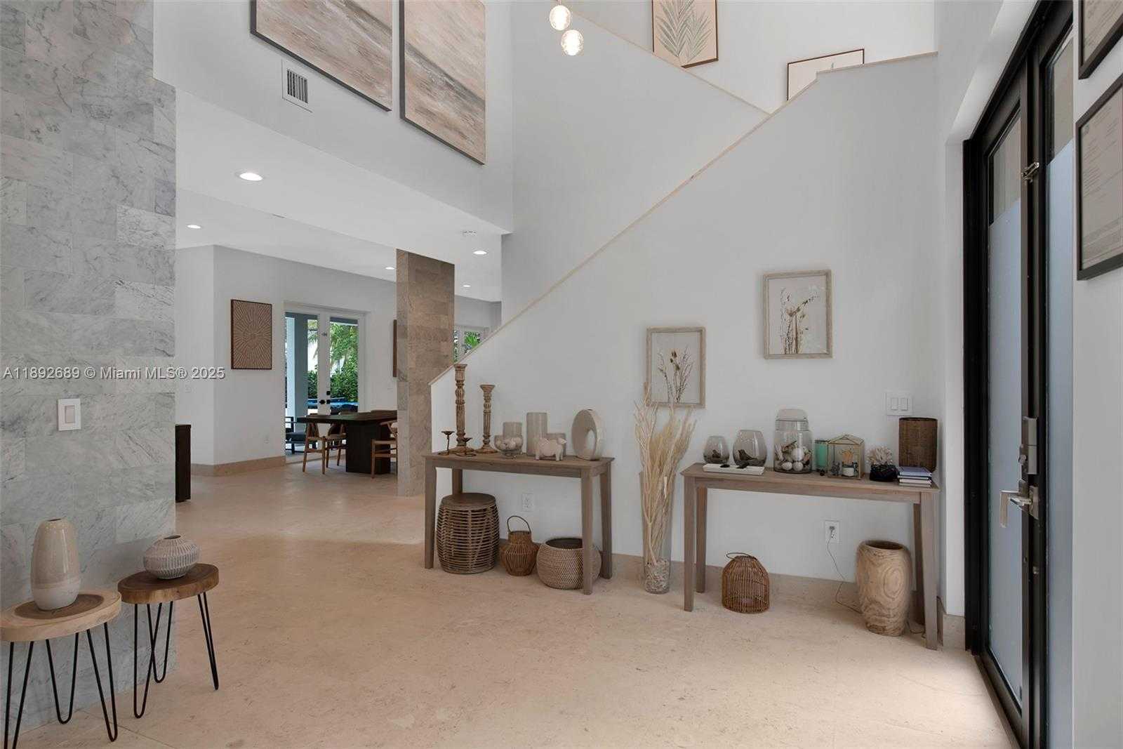 Small Image of 5801 SOUTH WEST 35TH ST, Miami Number 12