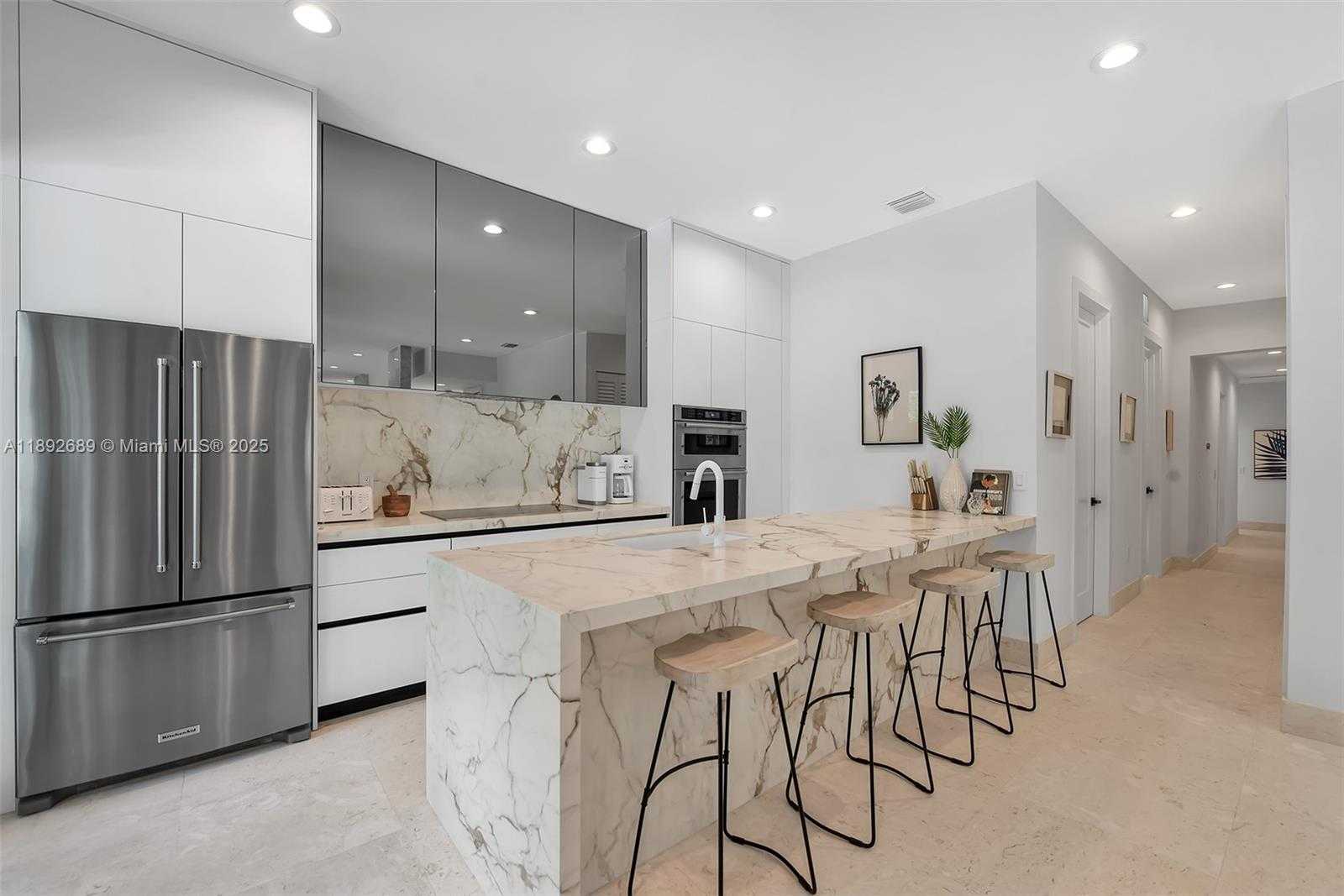 Small Image of 5801 SOUTH WEST 35TH ST, Miami Number 16