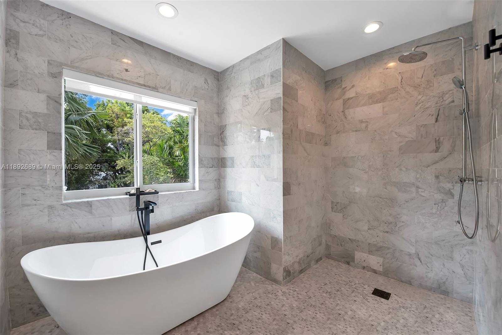 Small Image of 5801 SOUTH WEST 35TH ST, Miami Number 31