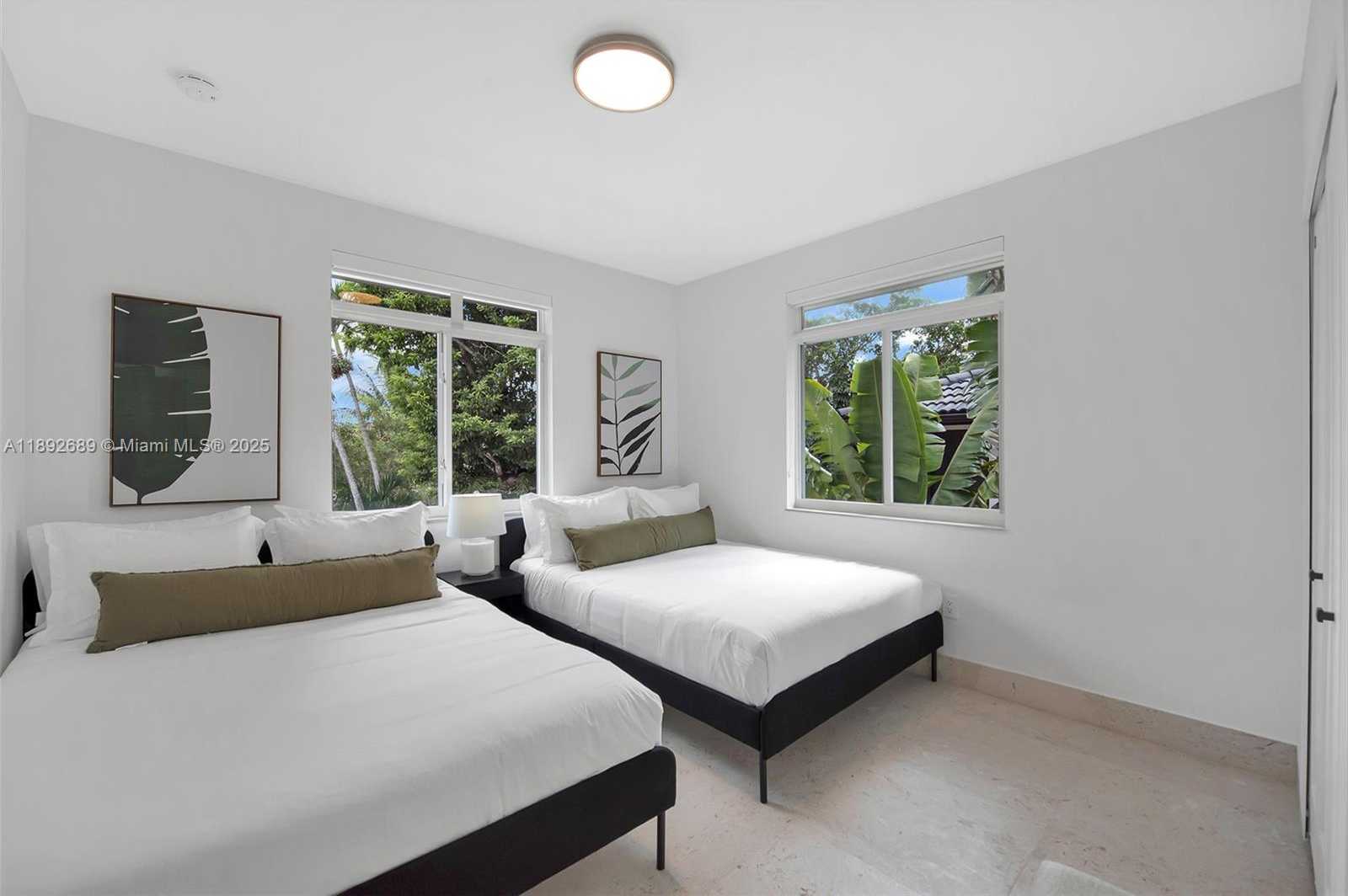 Small Image of 5801 SOUTH WEST 35TH ST, Miami Number 35
