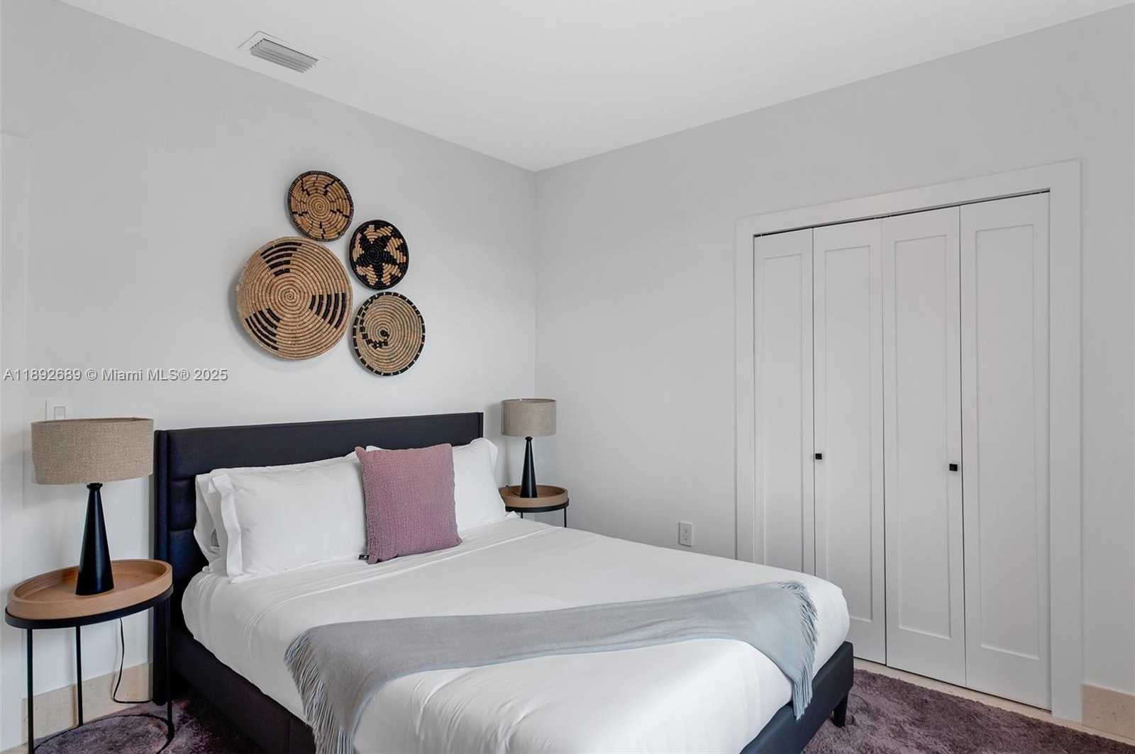 Small Image of 5801 SOUTH WEST 35TH ST, Miami Number 37