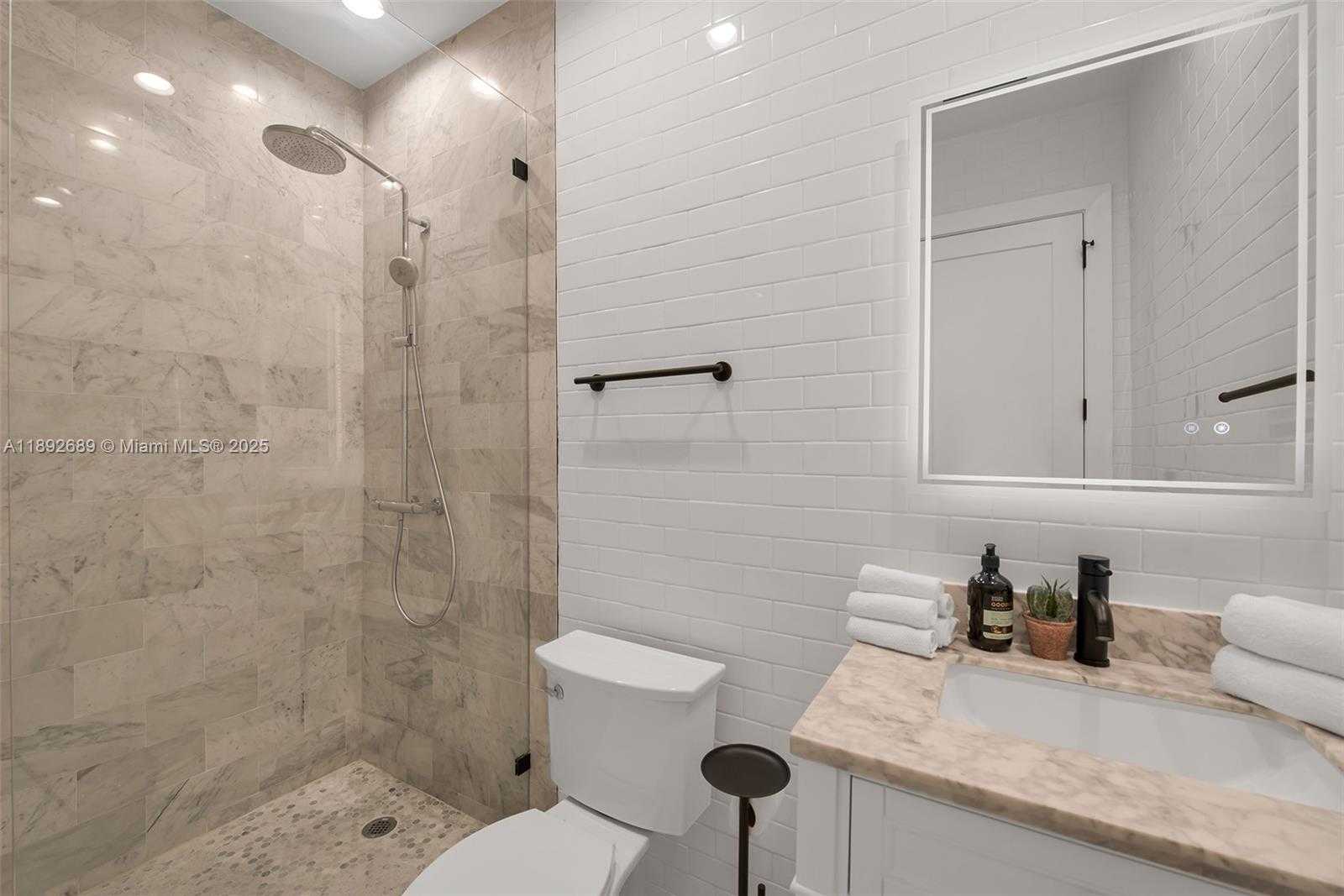 Small Image of 5801 SOUTH WEST 35TH ST, Miami Number 40