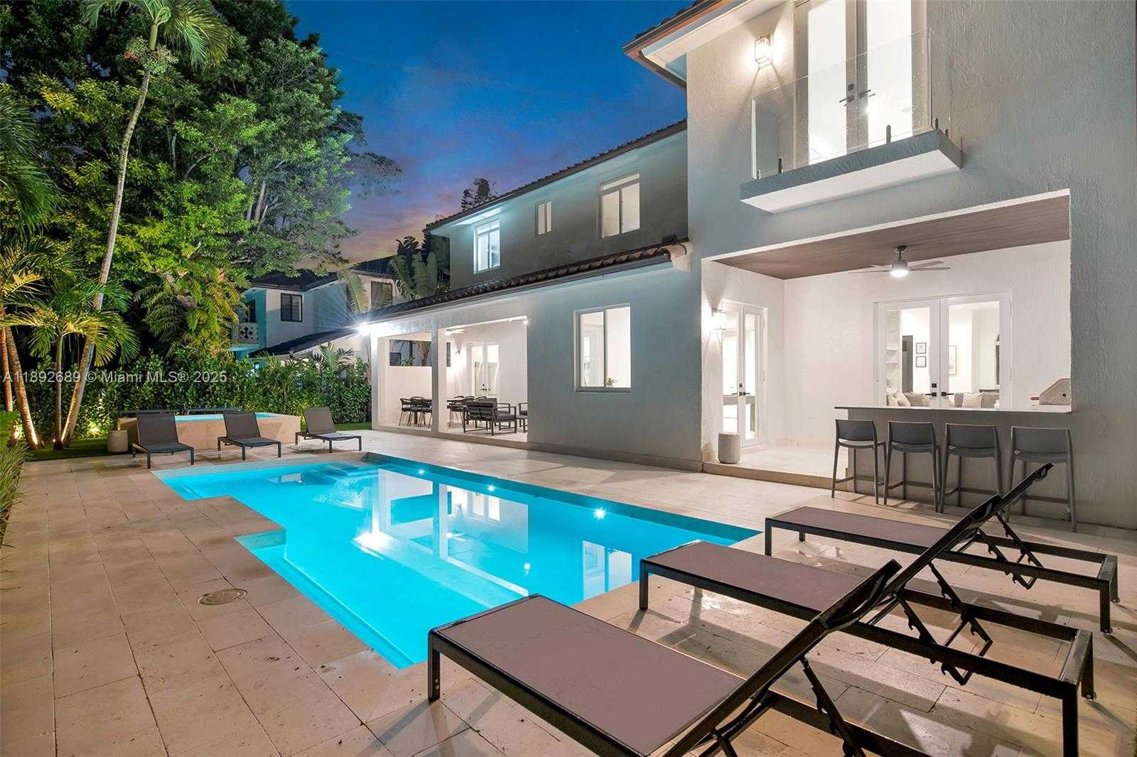 Small Image of 5801 SOUTH WEST 35TH ST, Miami Number 45
