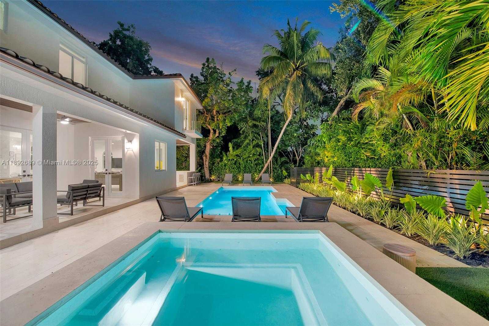 Small Image of 5801 SOUTH WEST 35TH ST, Miami Number 53