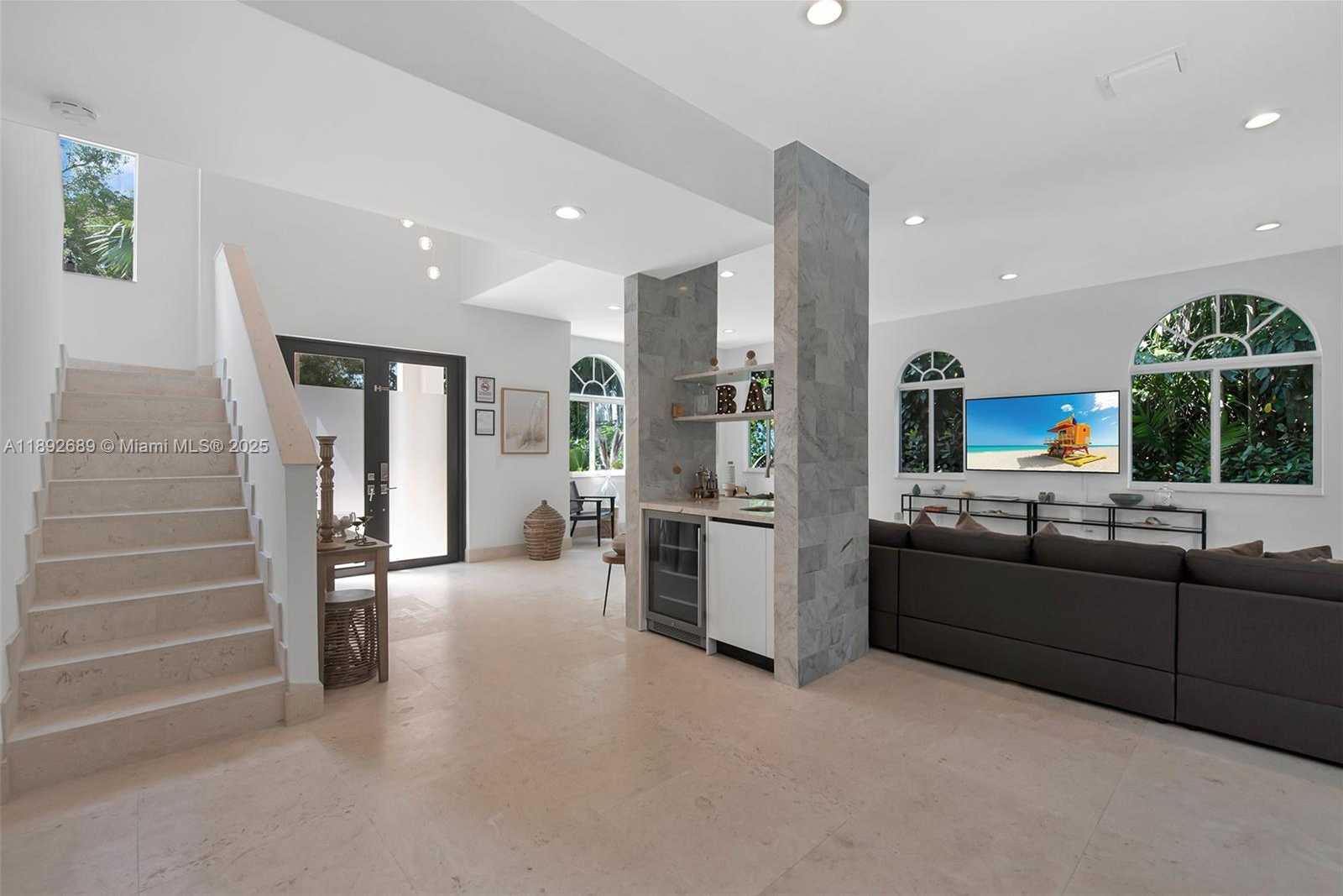 Small Image of 5801 SOUTH WEST 35TH ST, Miami Number 7