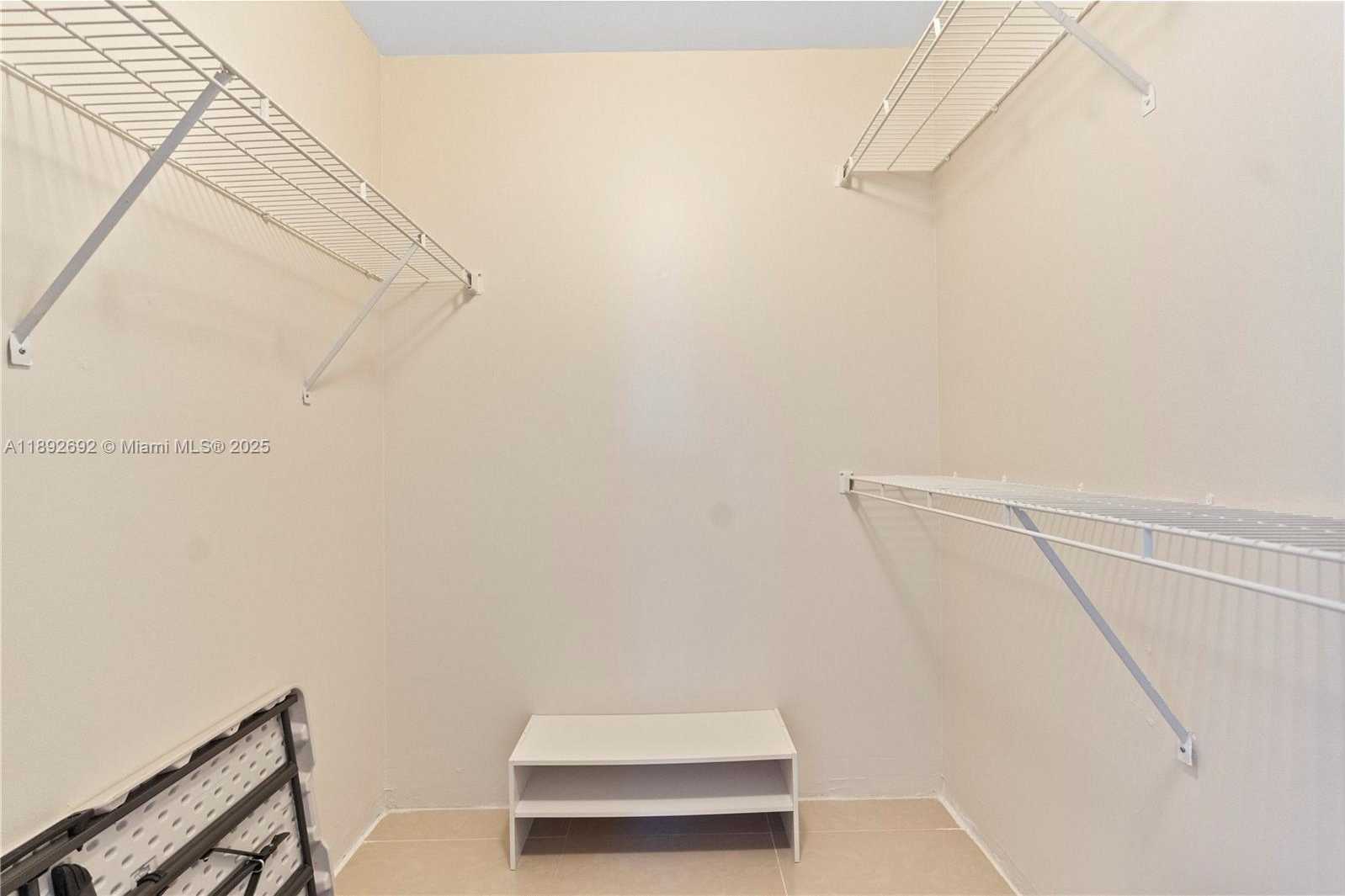Small Image of 19655 EAST COUNTRY CLUB DR #6501, Aventura Number 22
