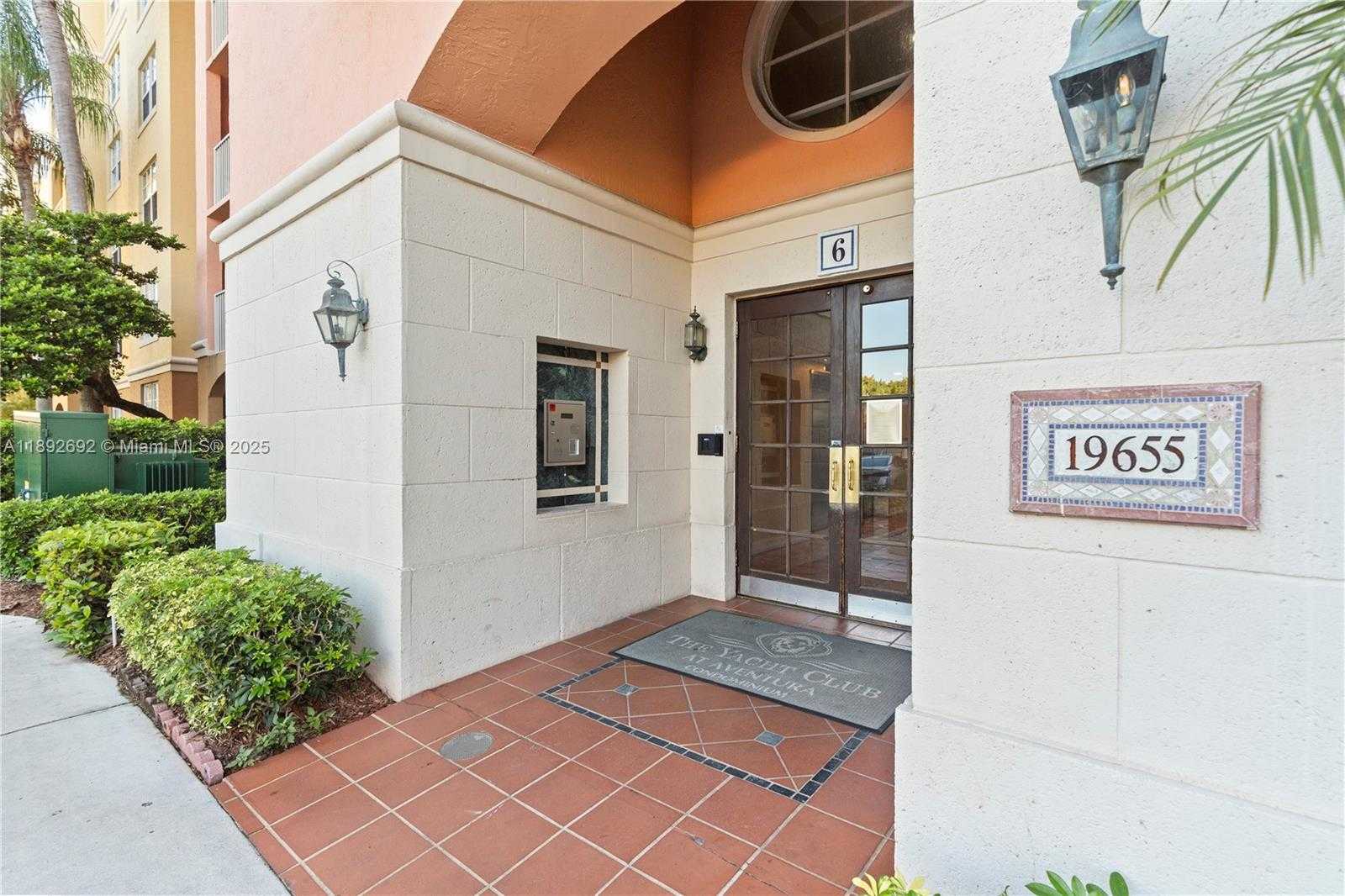Small Image of 19655 EAST COUNTRY CLUB DR #6501, Aventura Number 24