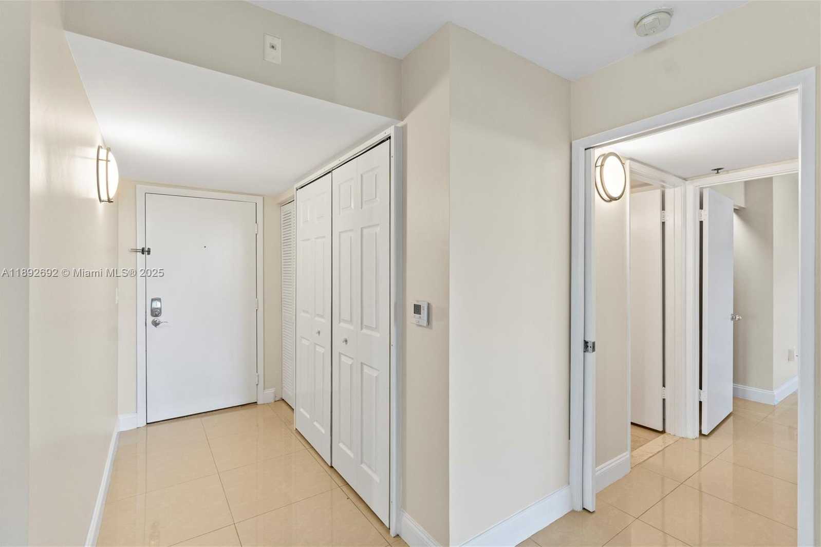 Small Image of 19655 EAST COUNTRY CLUB DR #6501, Aventura Number 26
