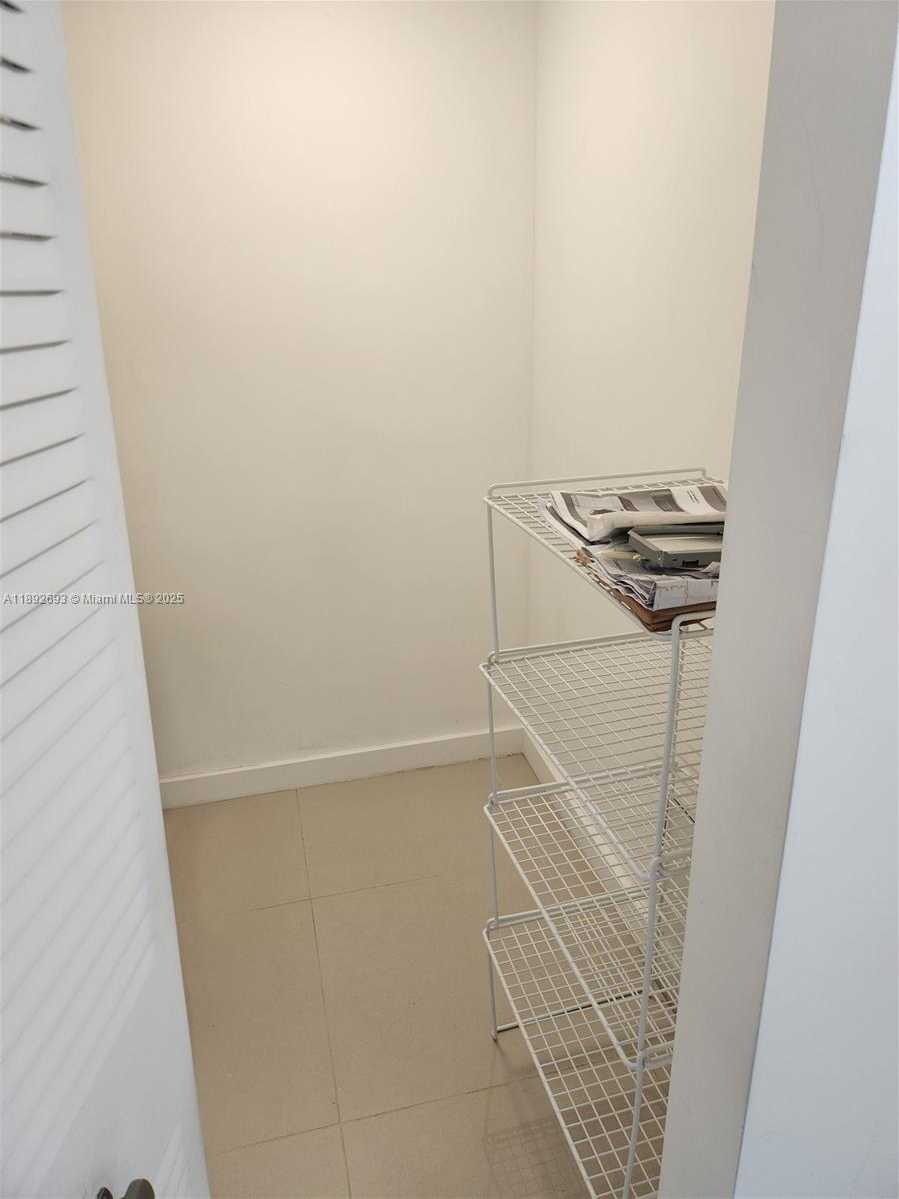 Small Image of 950 EUCLID AVE #108, Miami Beach Number 15
