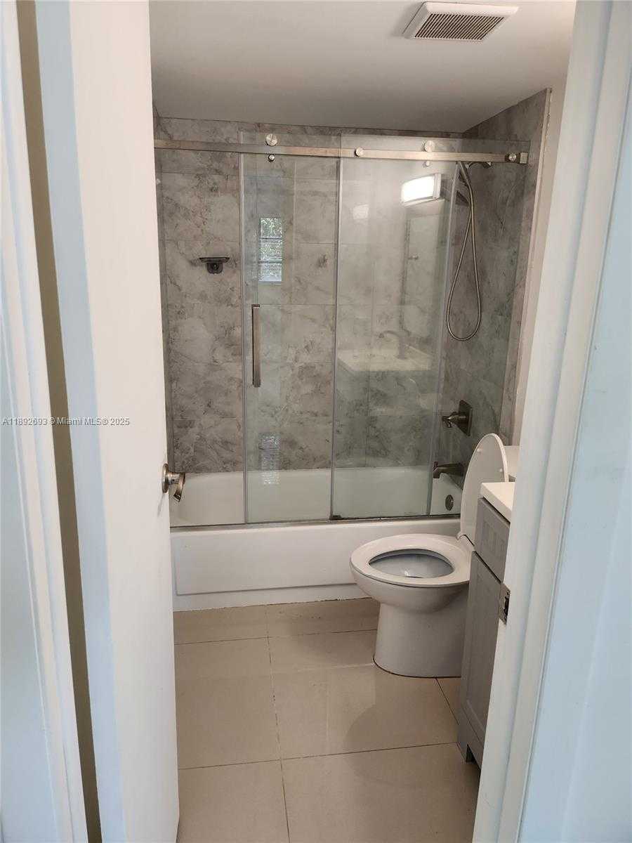 Small Image of 950 EUCLID AVE #108, Miami Beach Number 23