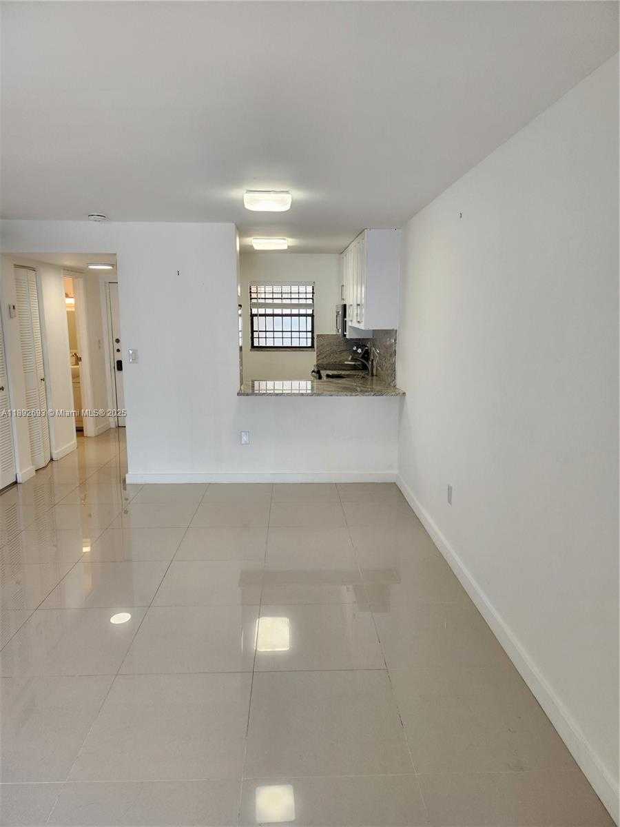 Small Image of 950 EUCLID AVE #108, Miami Beach Number 5