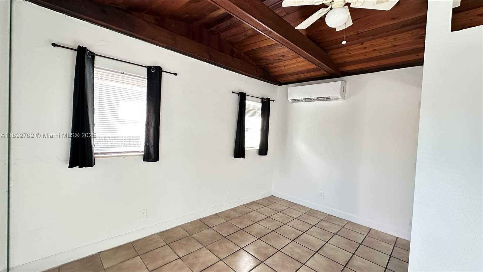 Small Image of 2410 ROOSEVELT ST #REAR, Hollywood Number 6