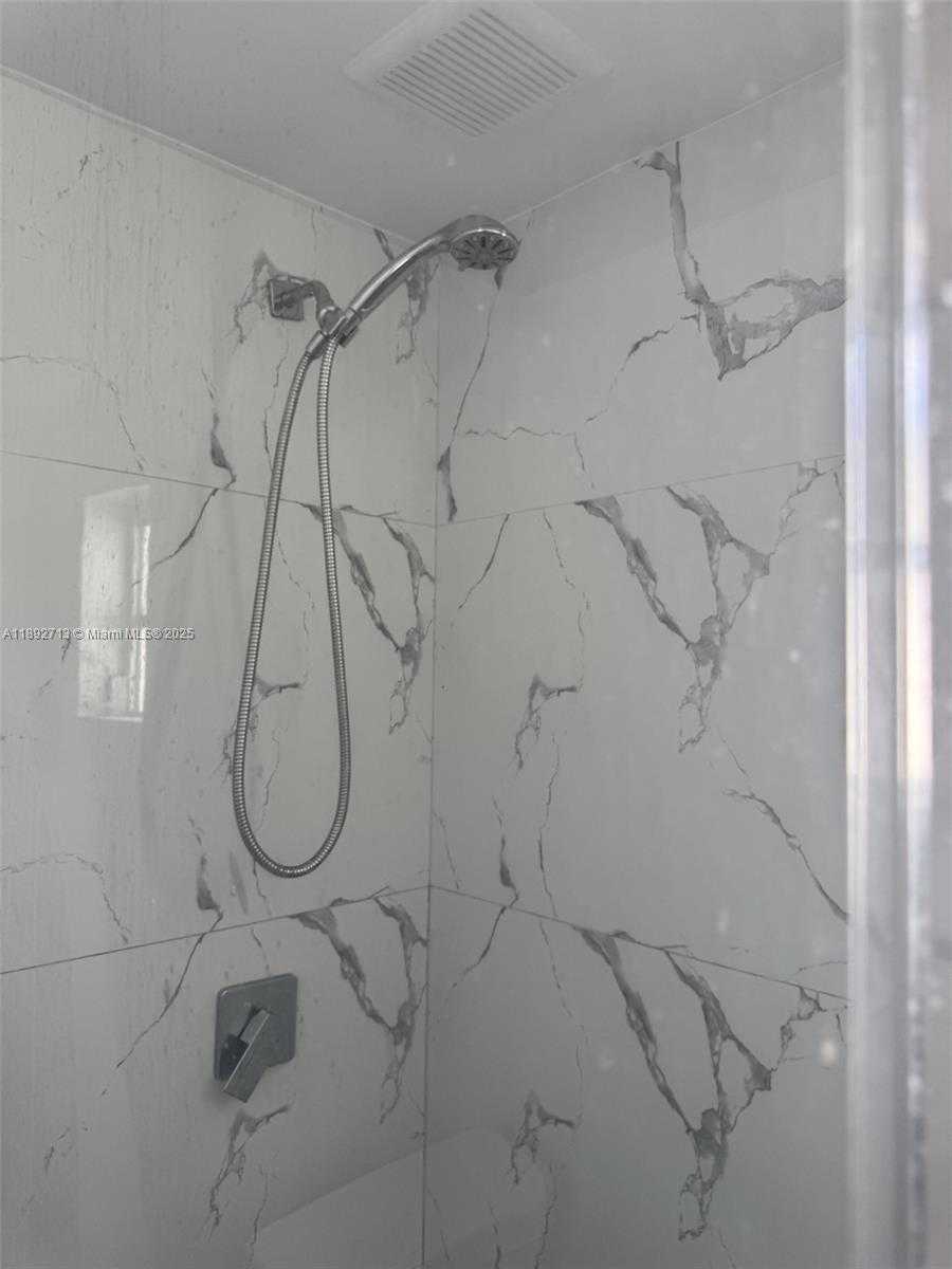 Small Image of 345 SOUTH WEST 49TH AVE, Miami Number 17