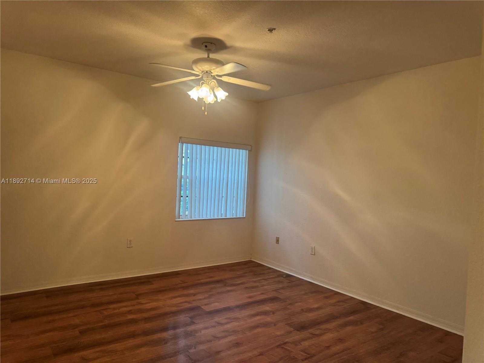 Small Image of 5650 NORTH WEST 115TH CT #104, Doral Number 6