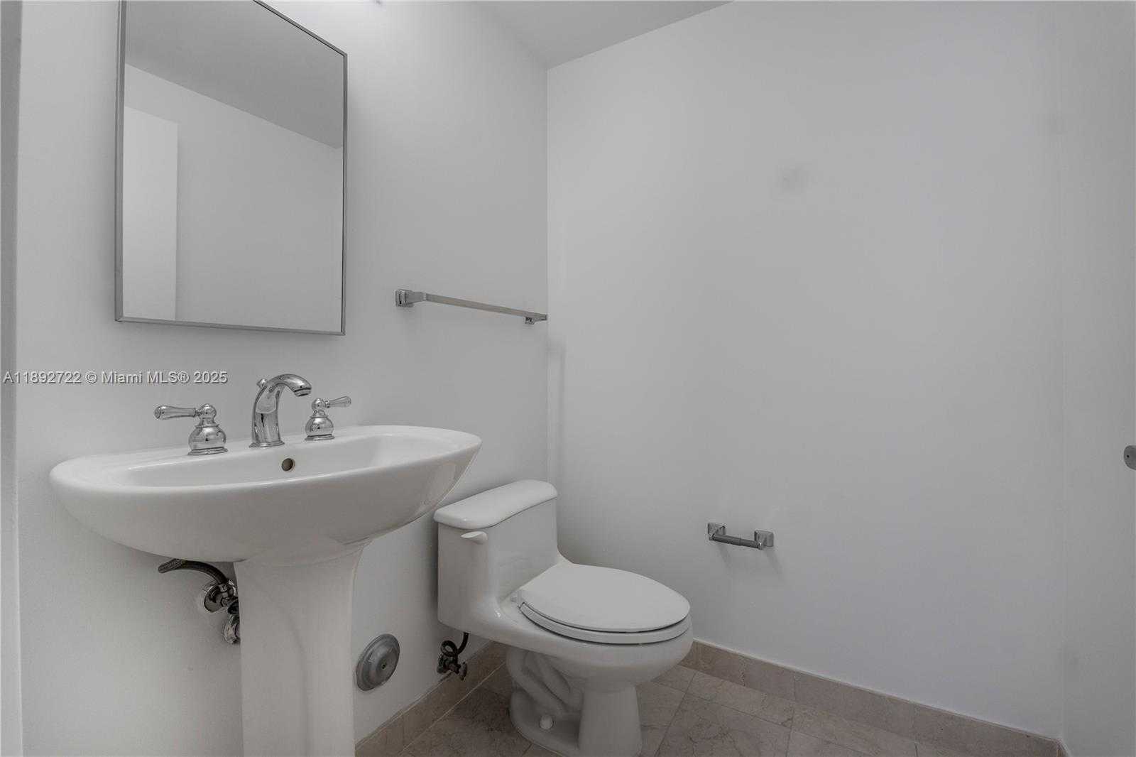 Small Image of 6365 COLLINS AVE #804, Miami Beach Number 10