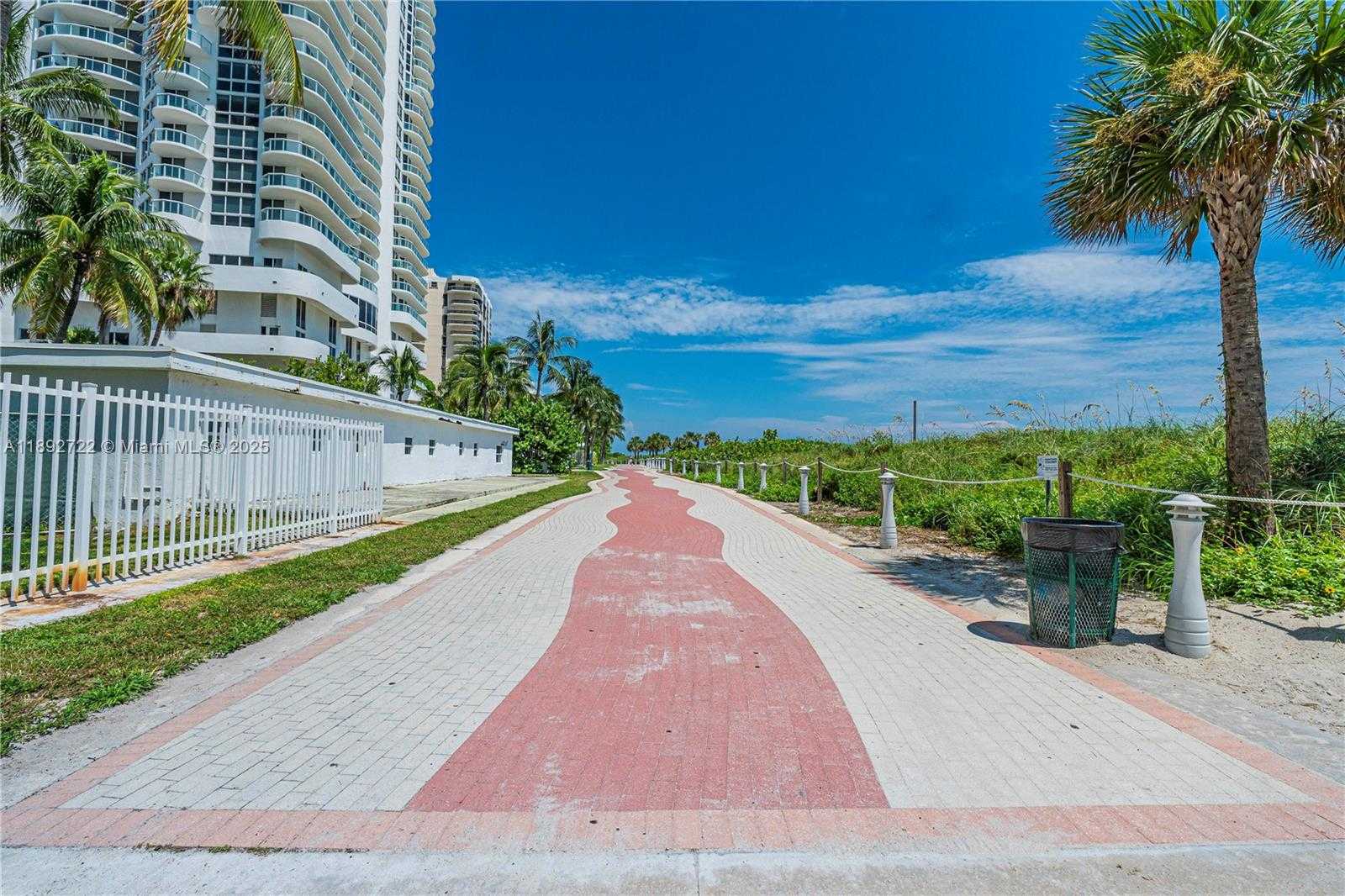 Small Image of 6365 COLLINS AVE #804, Miami Beach Number 22