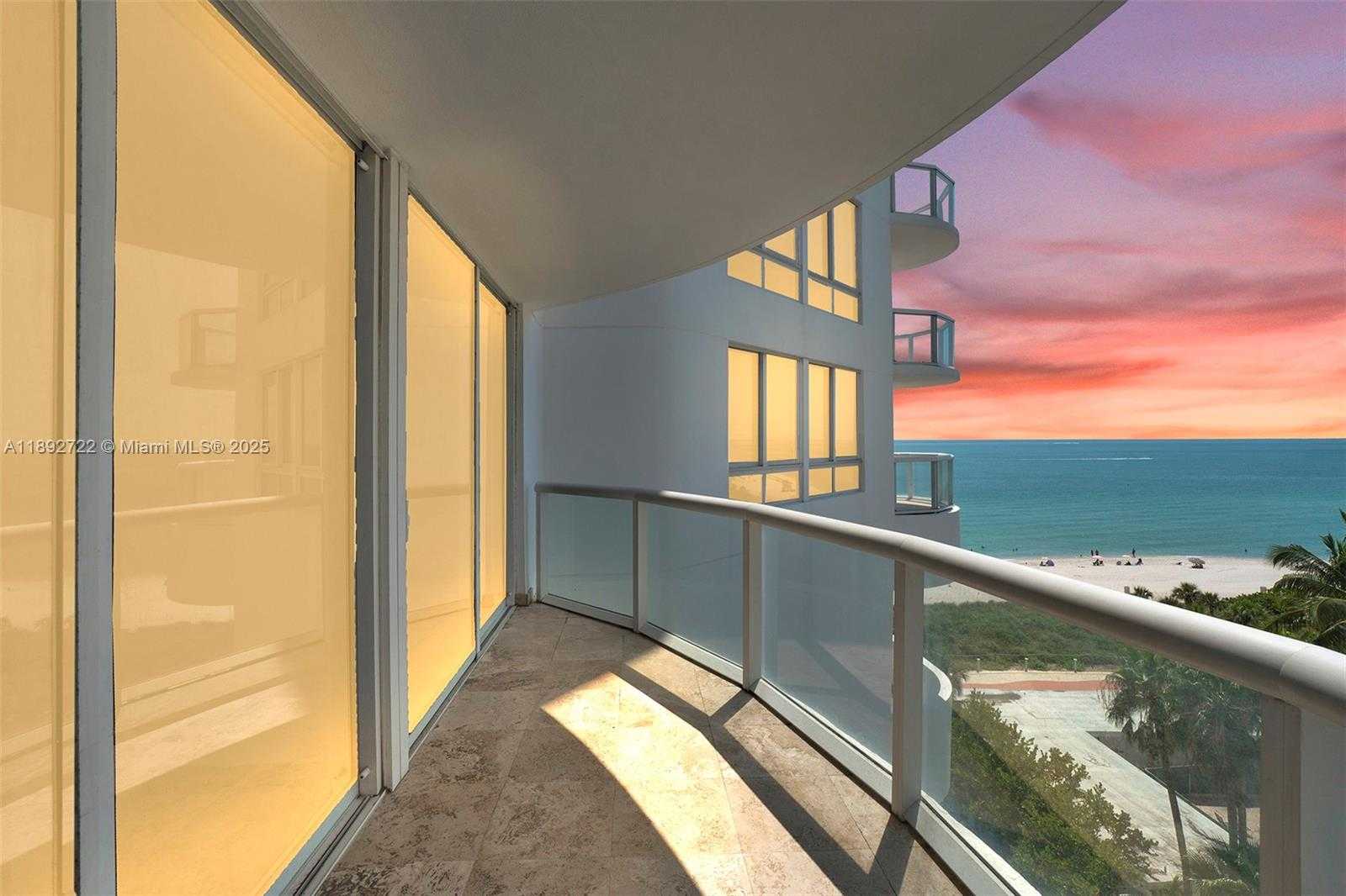 Small Image of 6365 COLLINS AVE #804, Miami Beach Number 27