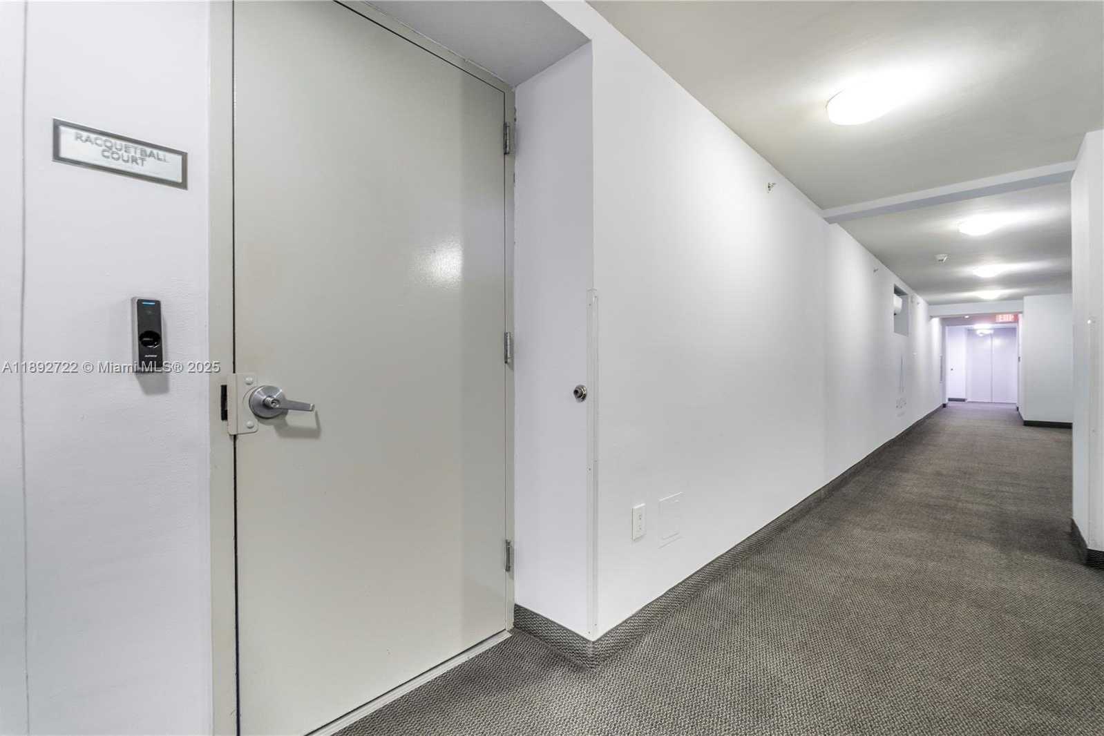 Small Image of 6365 COLLINS AVE #804, Miami Beach Number 39
