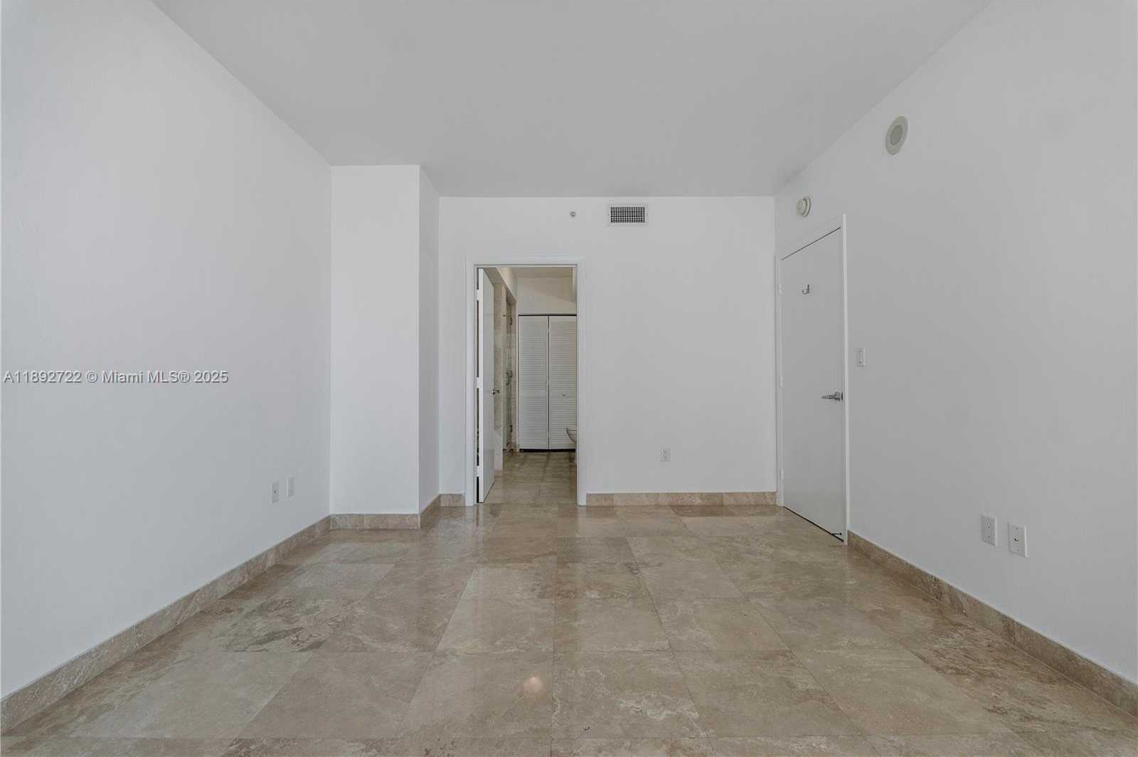 Small Image of 6365 COLLINS AVE #804, Miami Beach Number 7