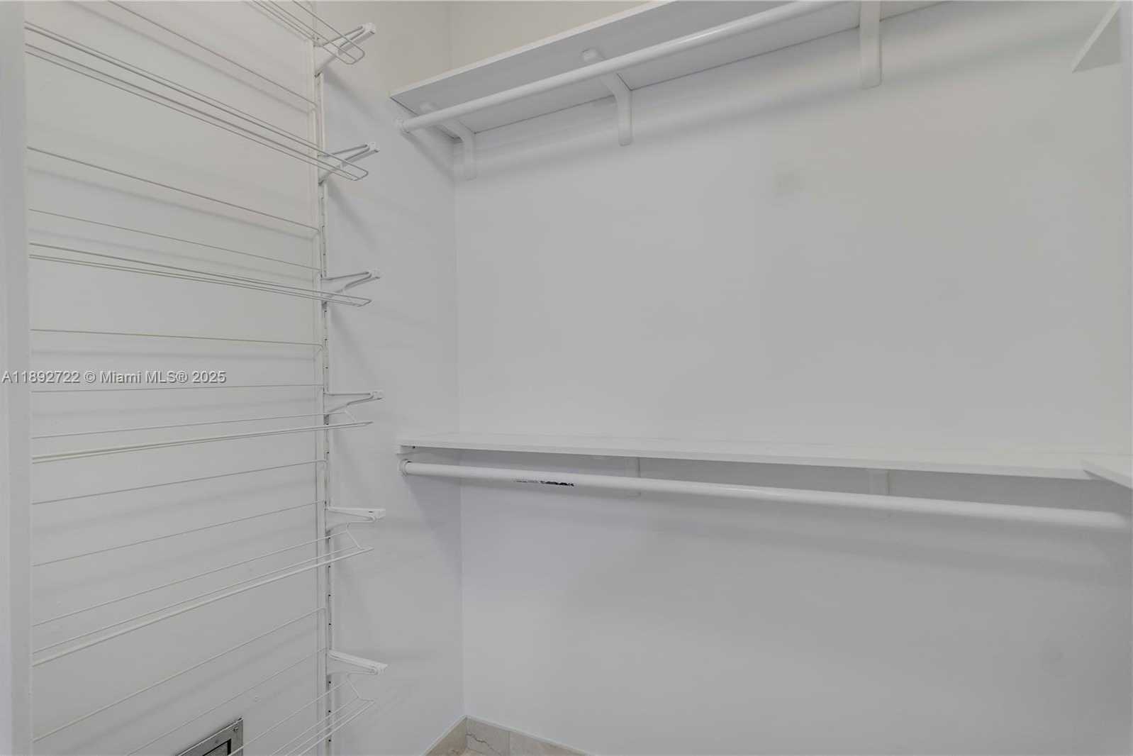 Small Image of 6365 COLLINS AVE #804, Miami Beach Number 9