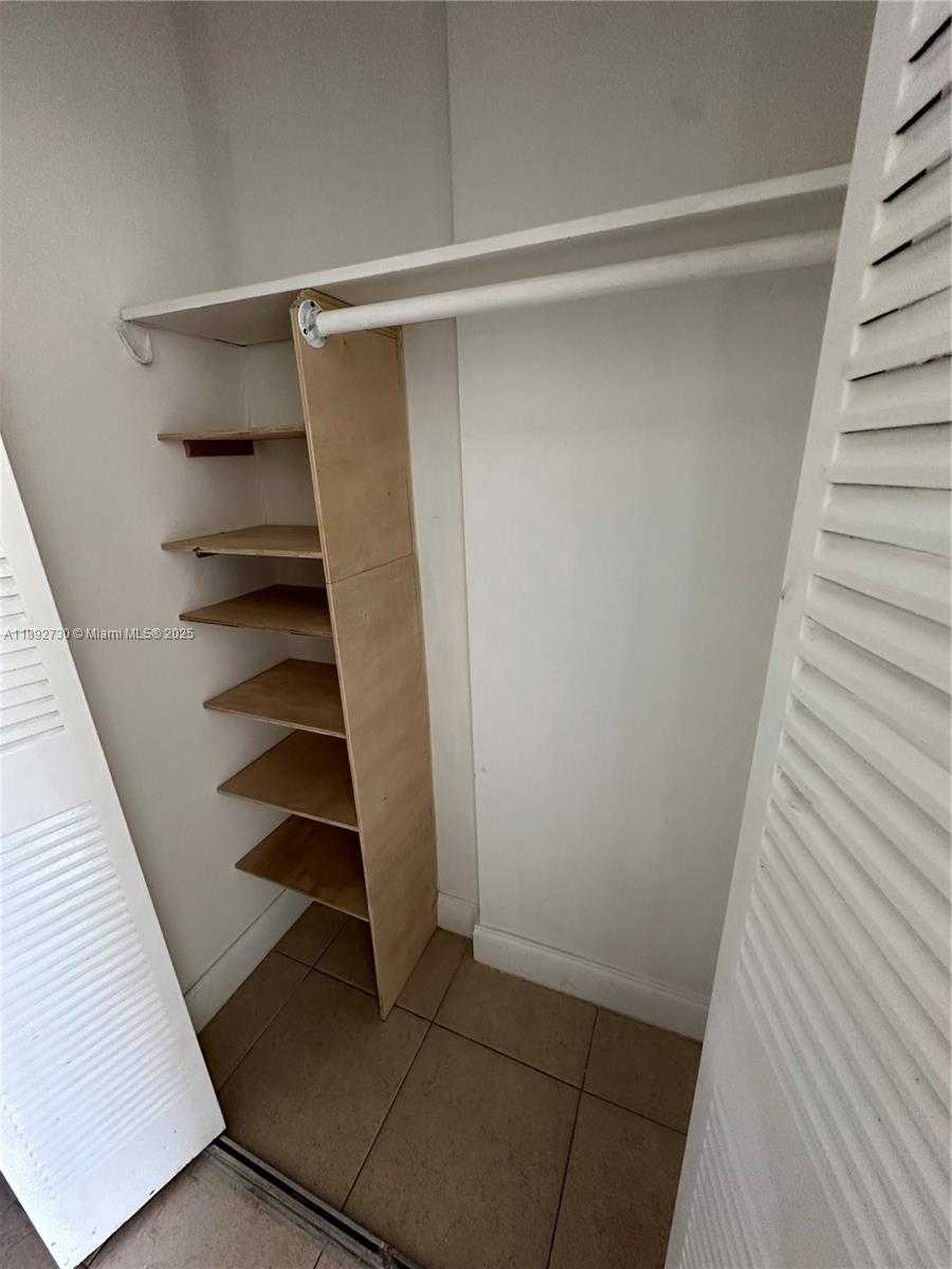 Small Image of 16465 NORTH EAST 22ND AVE #204, North Miami Beach Number 5