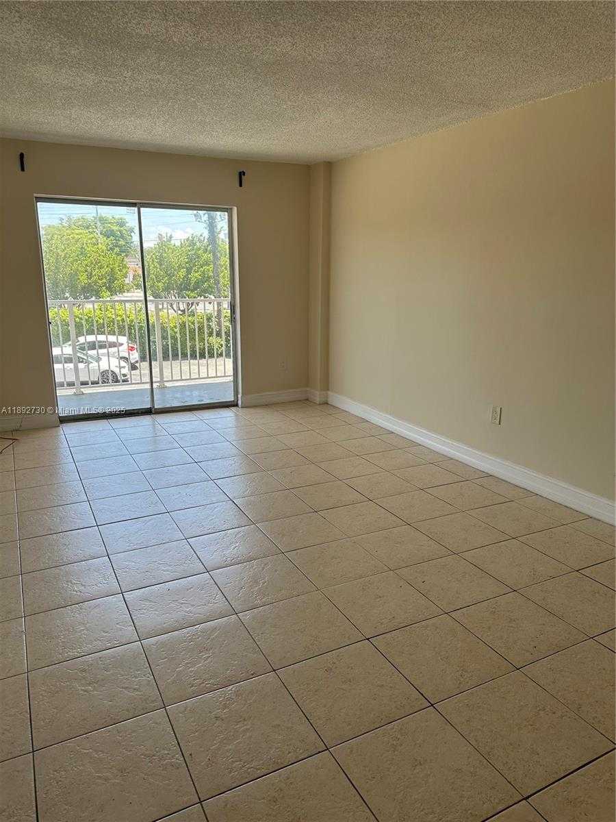 Small Image of 16465 NORTH EAST 22ND AVE #204, North Miami Beach Number 7