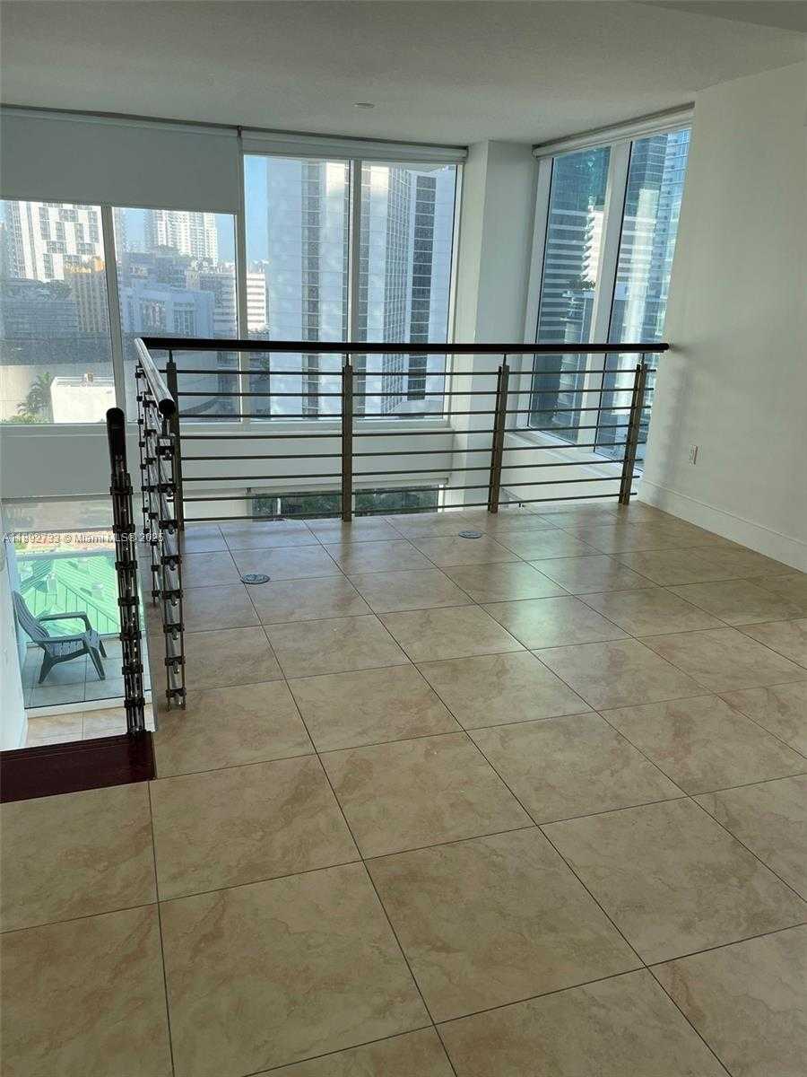 Small Image of 41 SOUTH EAST 5TH ST #1001, Miami Number 5