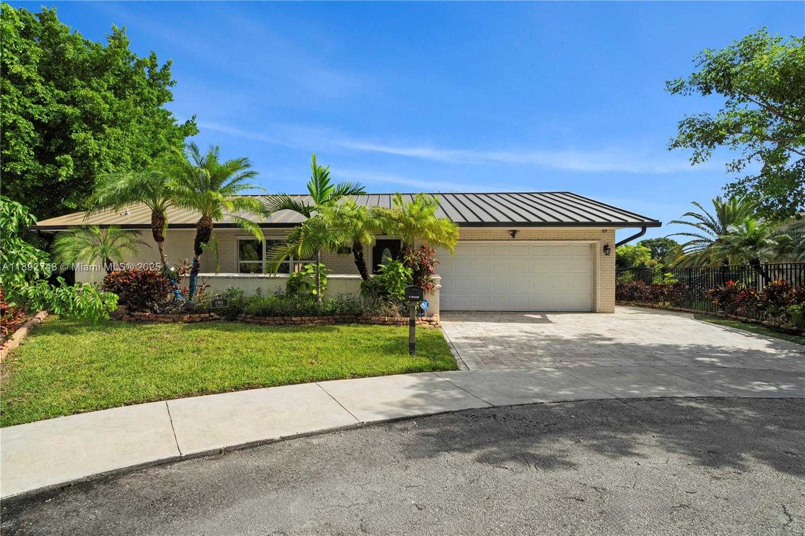 Small Image of 1901 NORTH WEST 41 ST STREET, Oakland Park Number 3