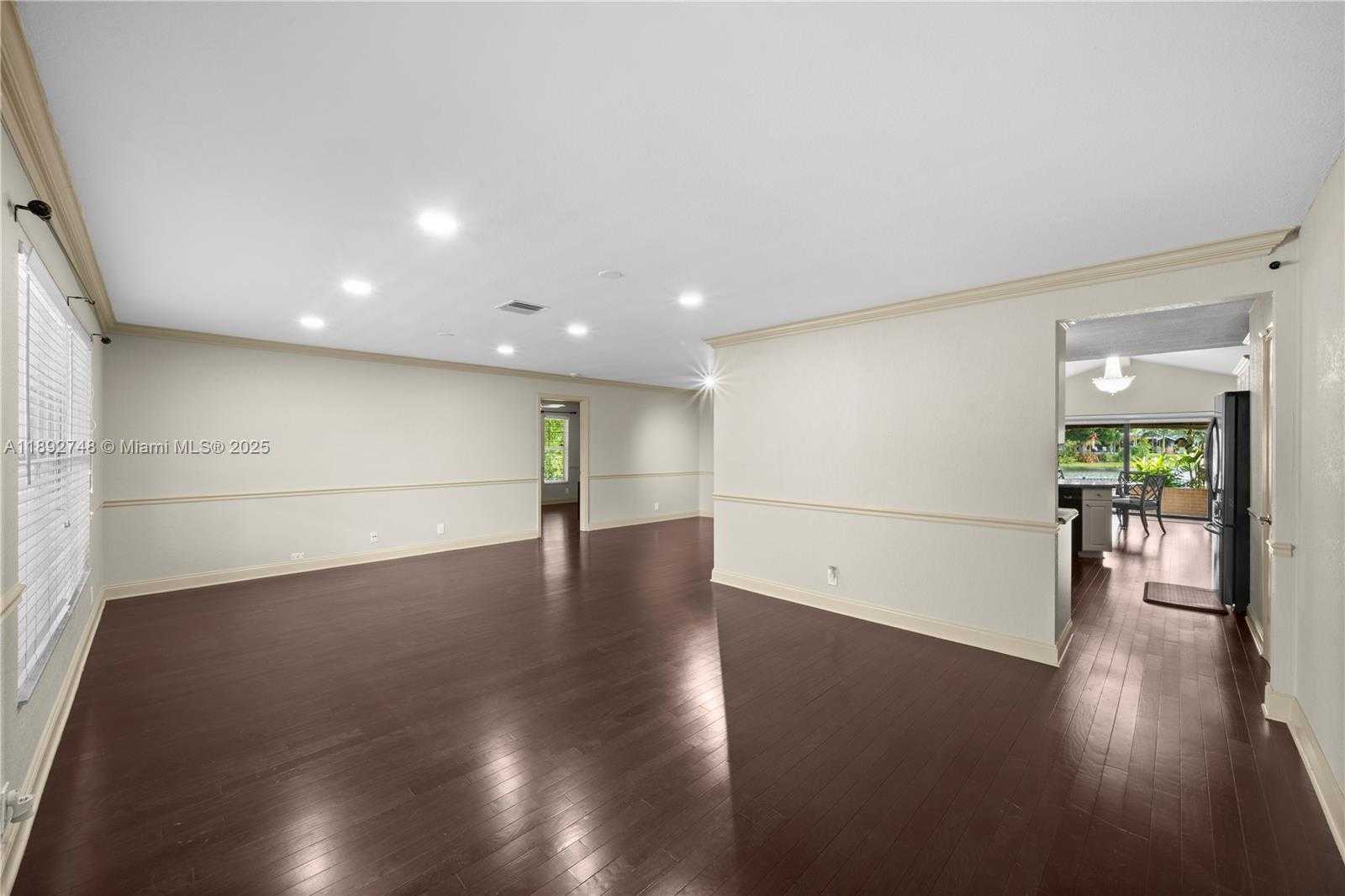 Small Image of 1901 NORTH WEST 41 ST STREET, Oakland Park Number 7