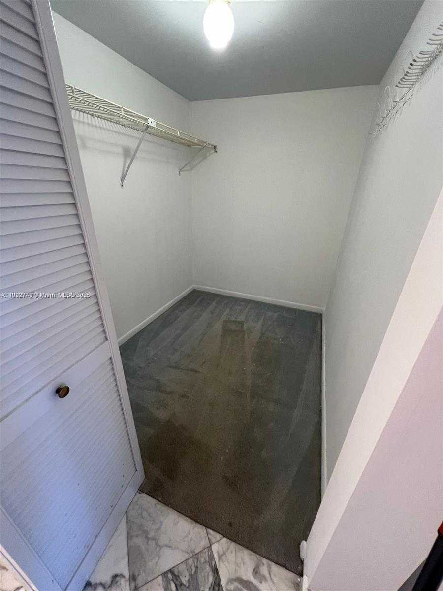 Small Image of 17600 NORTH BAY RD #N702, Sunny Isles Beach Number 15