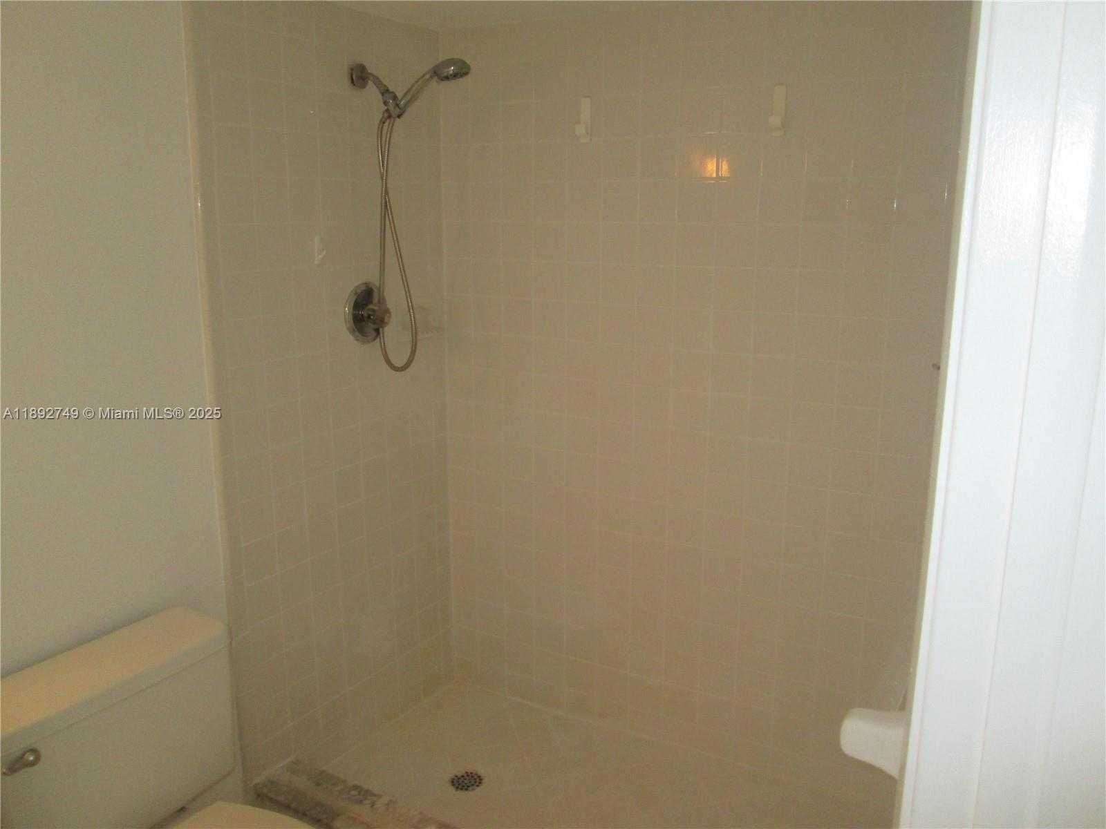 Small Image of 17600 NORTH BAY RD #N702, Sunny Isles Beach Number 20