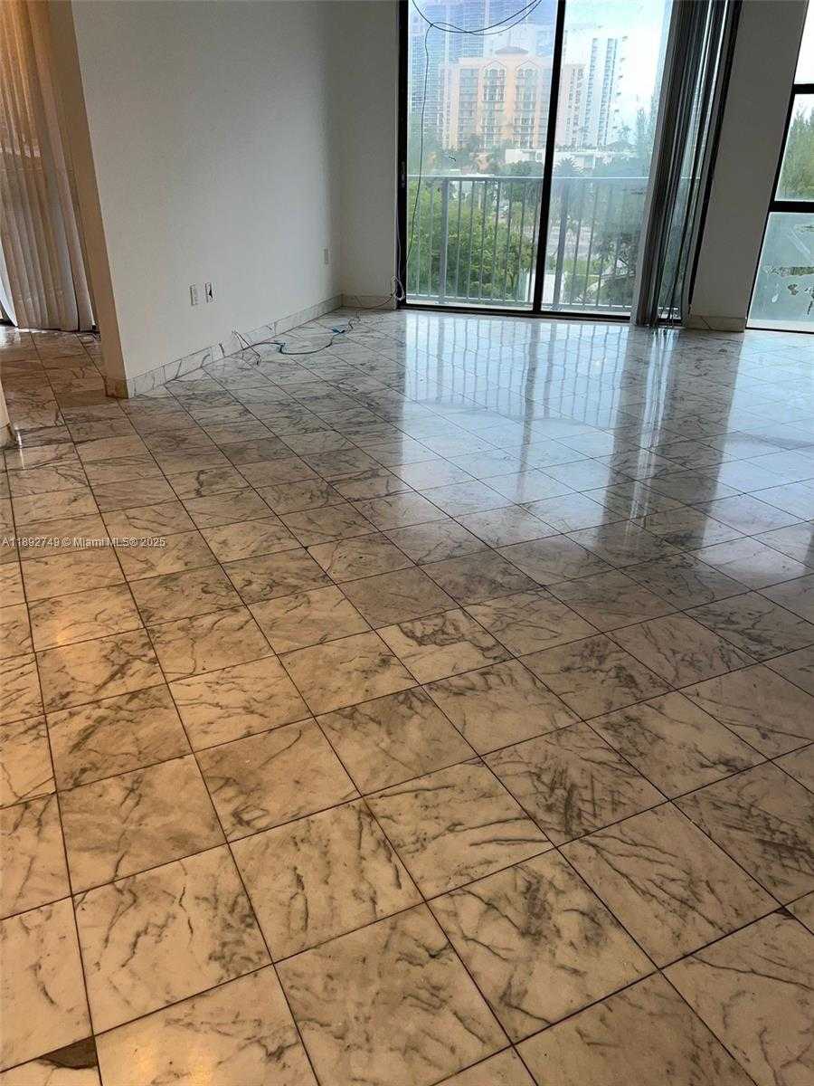 Small Image of 17600 NORTH BAY RD #N702, Sunny Isles Beach Number 4
