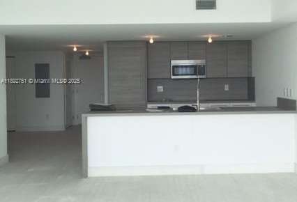 Small Image of 400 SUNNY ISLES BLVD #1621, Sunny Isles Beach Number 5