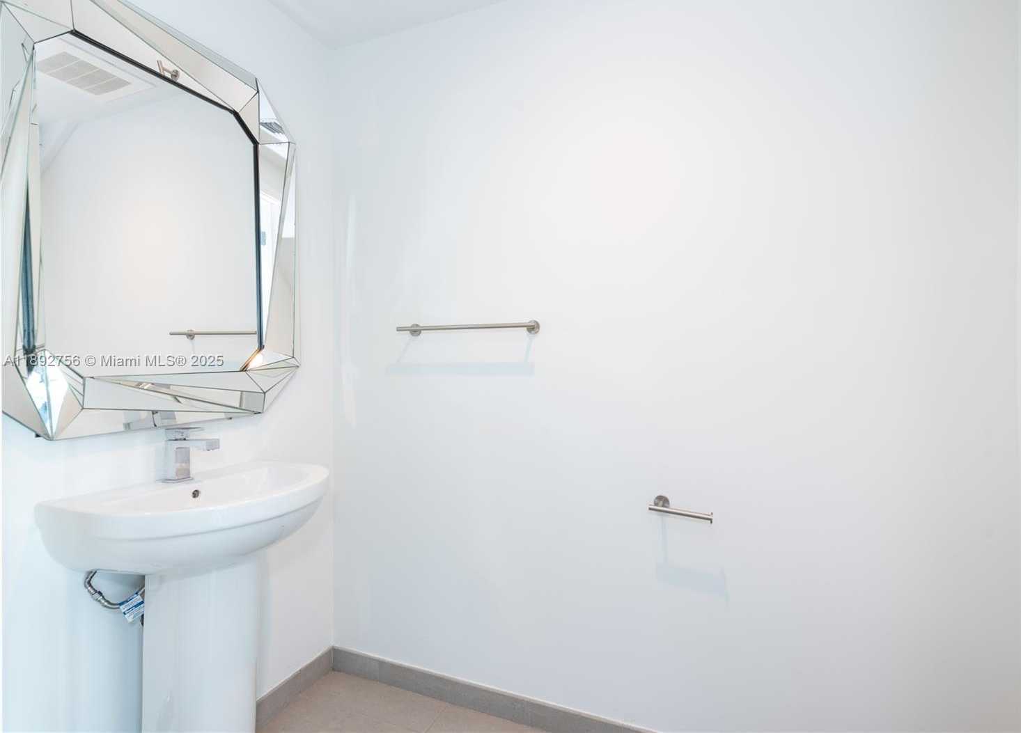 Small Image of 1080 BRICKELL AVE #509, Miami Number 10