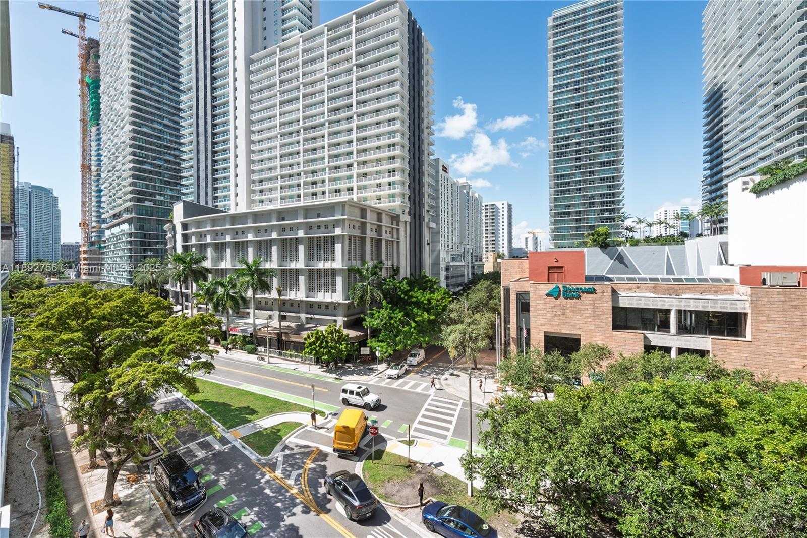 Small Image of 1080 BRICKELL AVE #509, Miami Number 19