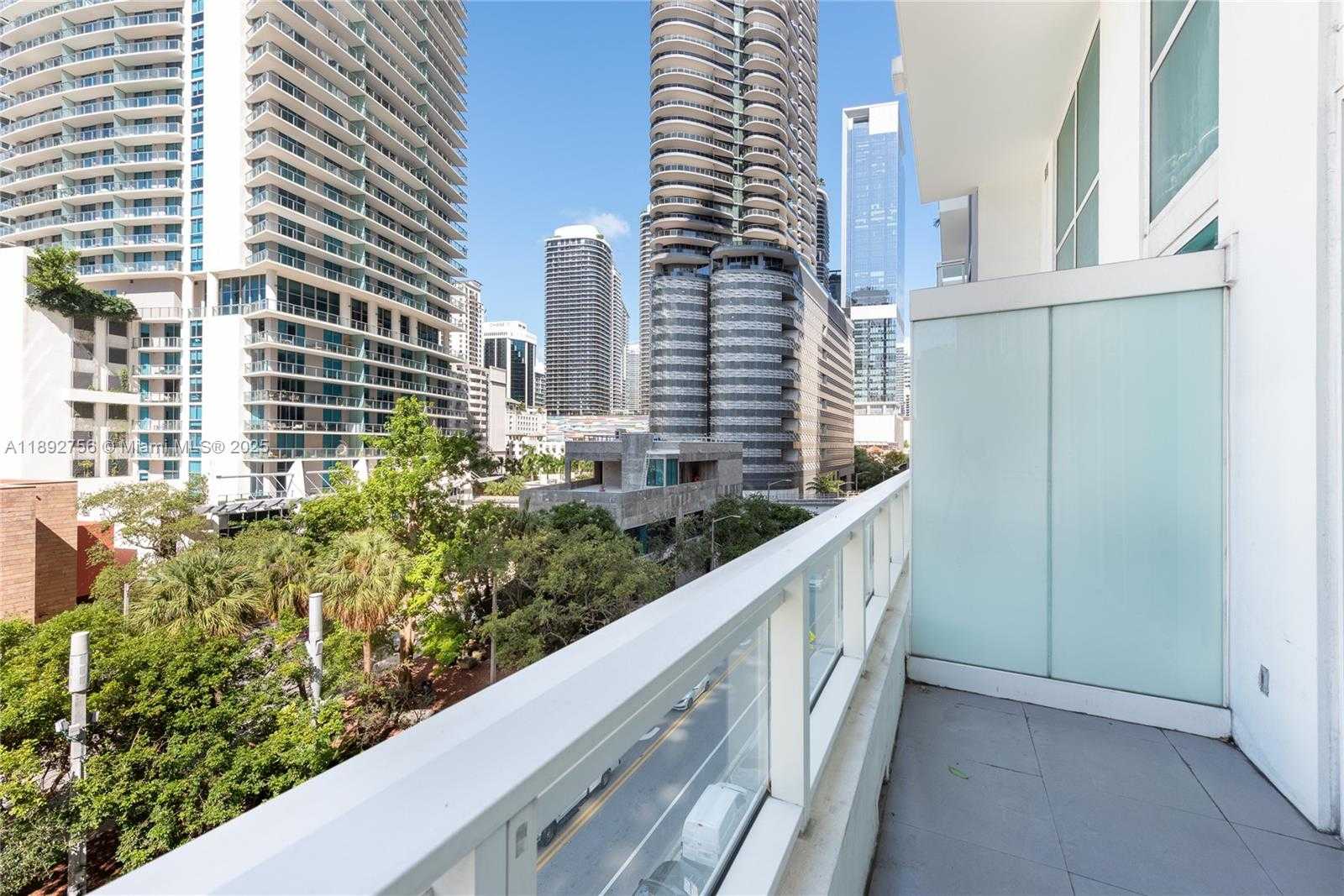 Small Image of 1080 BRICKELL AVE #509, Miami Number 20