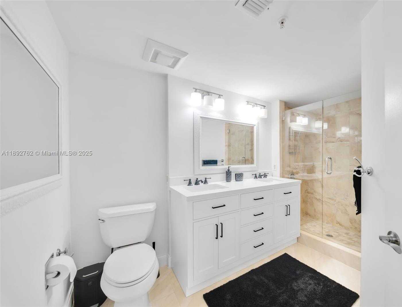 Small Image of 17150 NORTH BAY RD #2705, Sunny Isles Beach Number 15