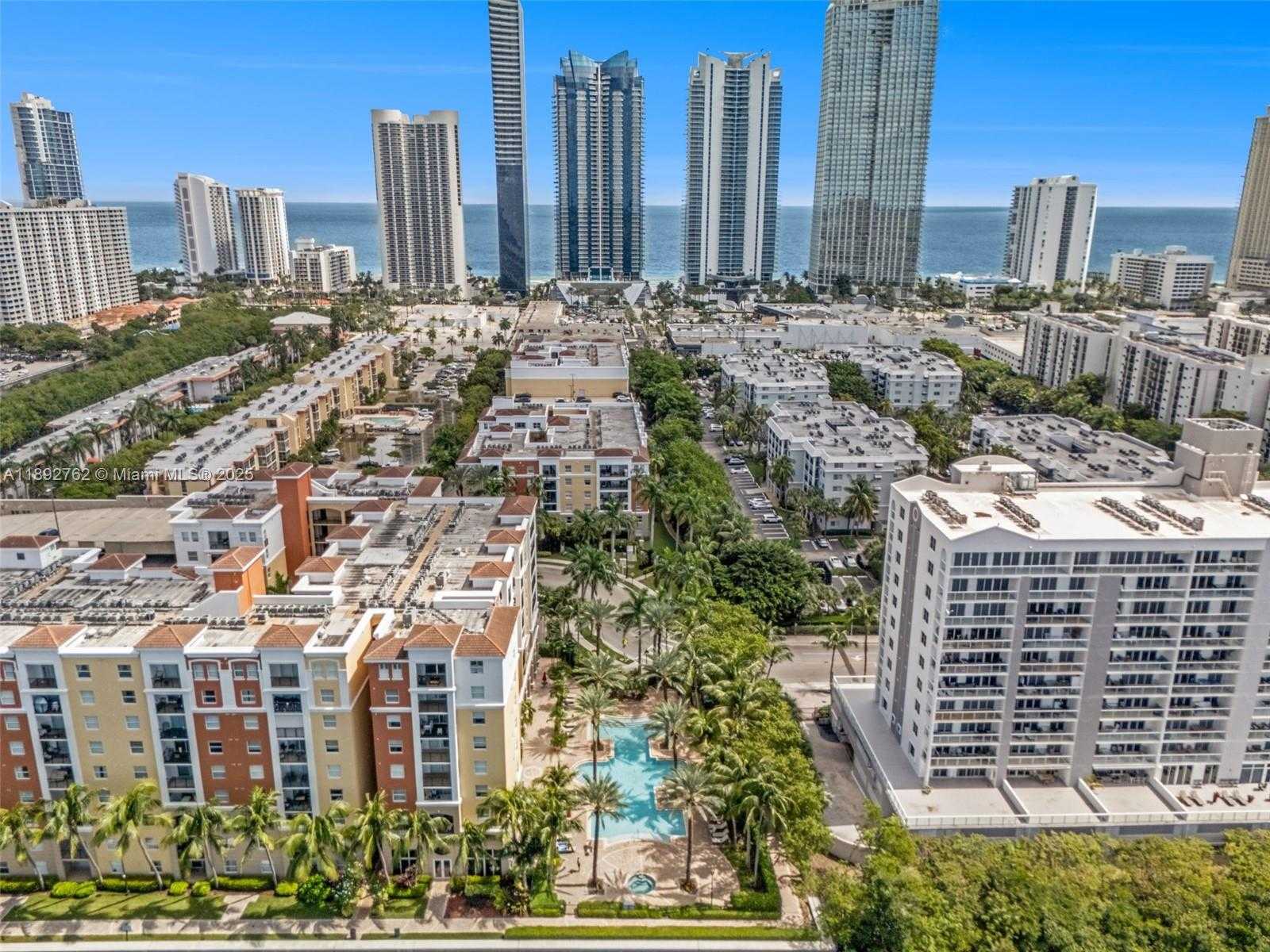 Small Image of 17150 NORTH BAY RD #2705, Sunny Isles Beach Number 26
