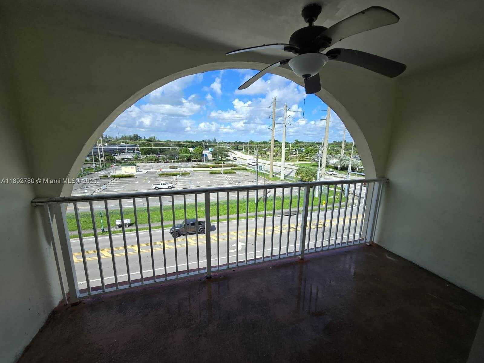Small Image of 7010 NORTH WEST 186TH ST #5-508, Hialeah Number 14