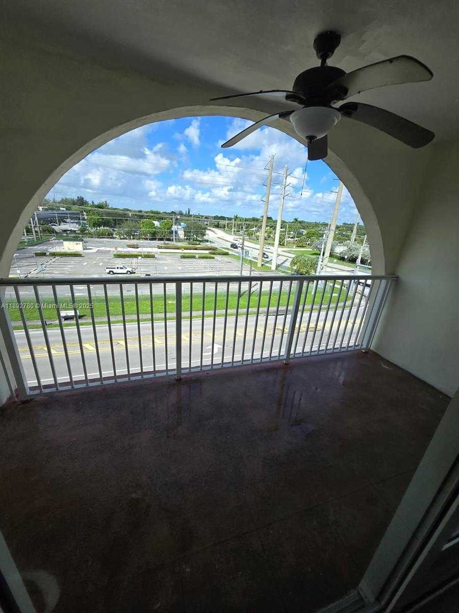 Small Image of 7010 NORTH WEST 186TH ST #5-508, Hialeah Number 20