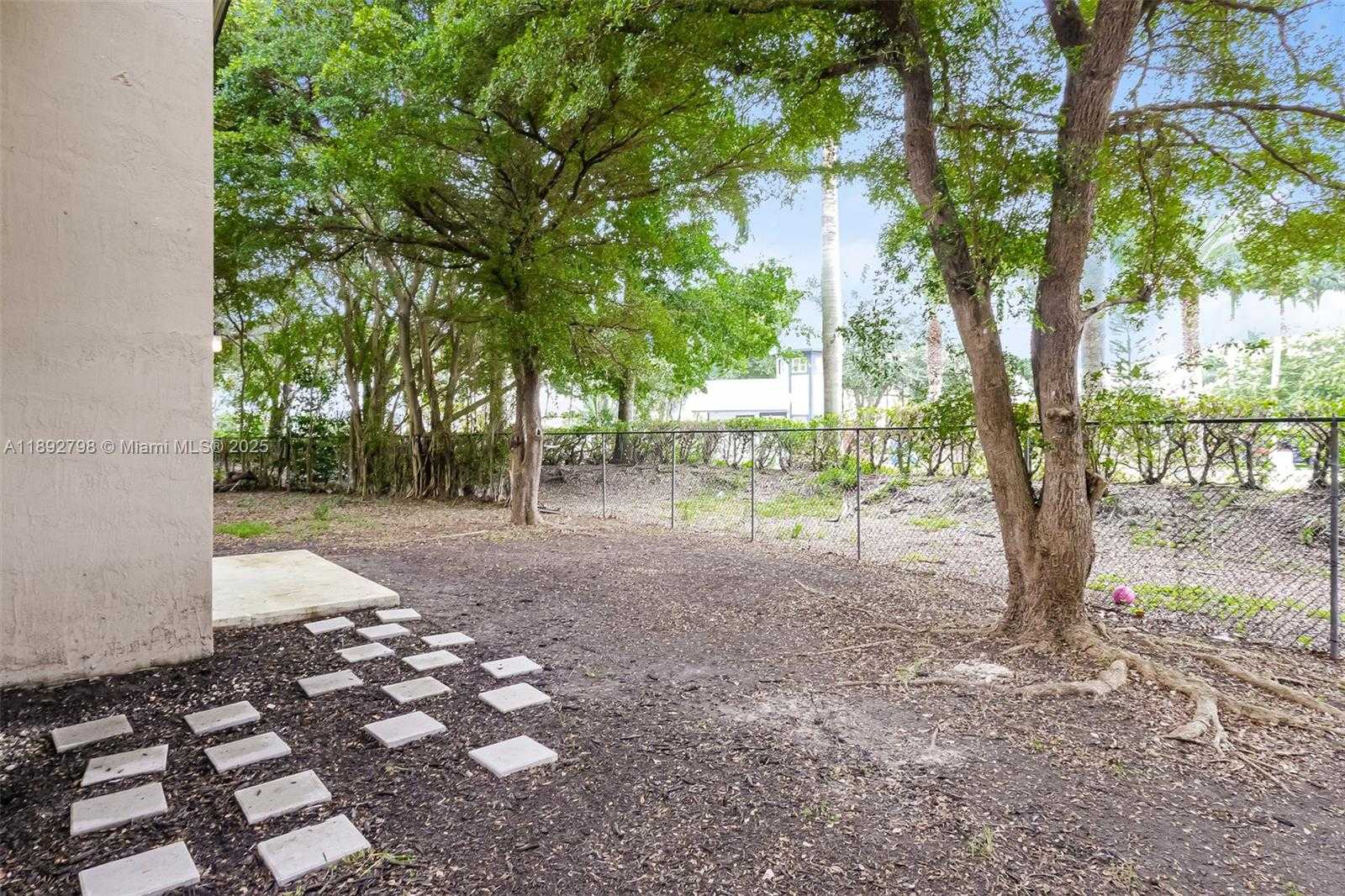 Small Image of 3326 NORTH EAST 3RD DR, Homestead Number 15