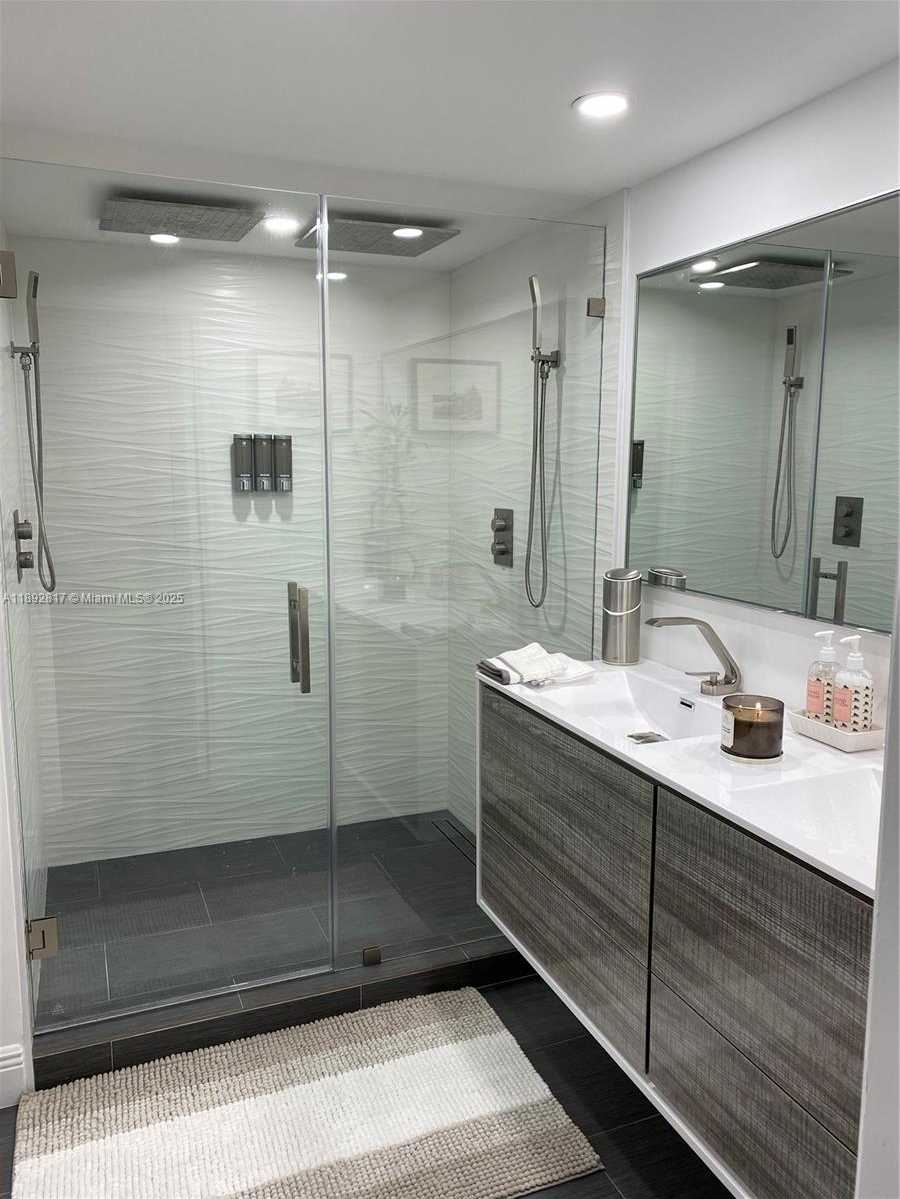 Small Image of 555 NORTH EAST 15TH ST #12J, Miami Number 6