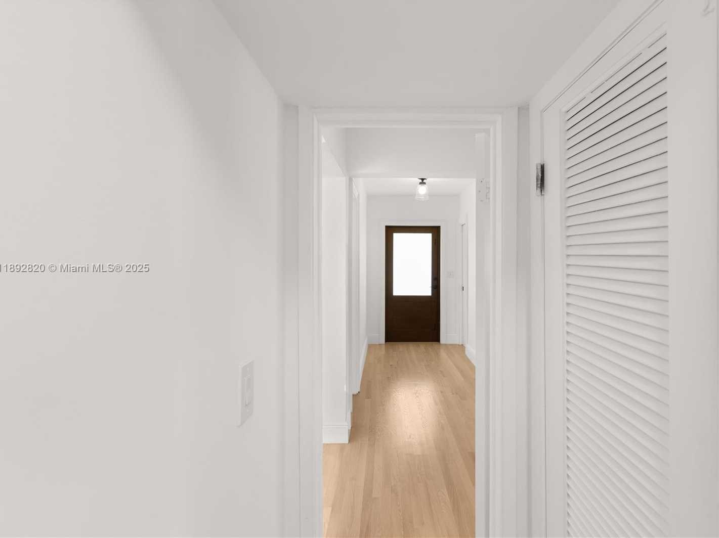 Small Image of 6270 MARLIN DR, Coral Gables Number 30