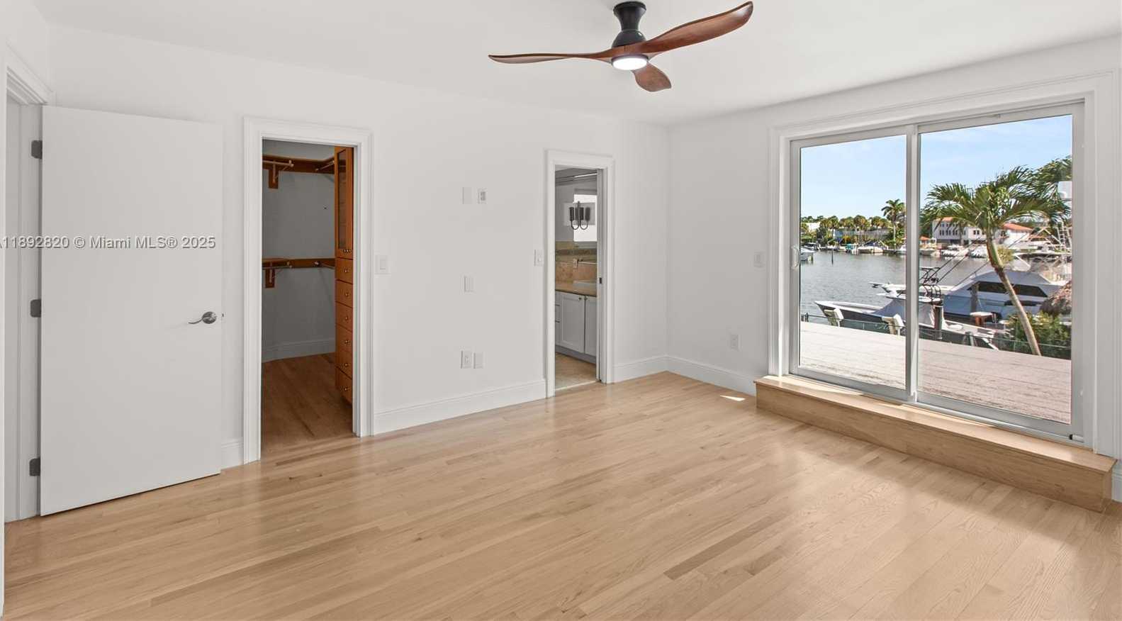 Small Image of 6270 MARLIN DR, Coral Gables Number 41