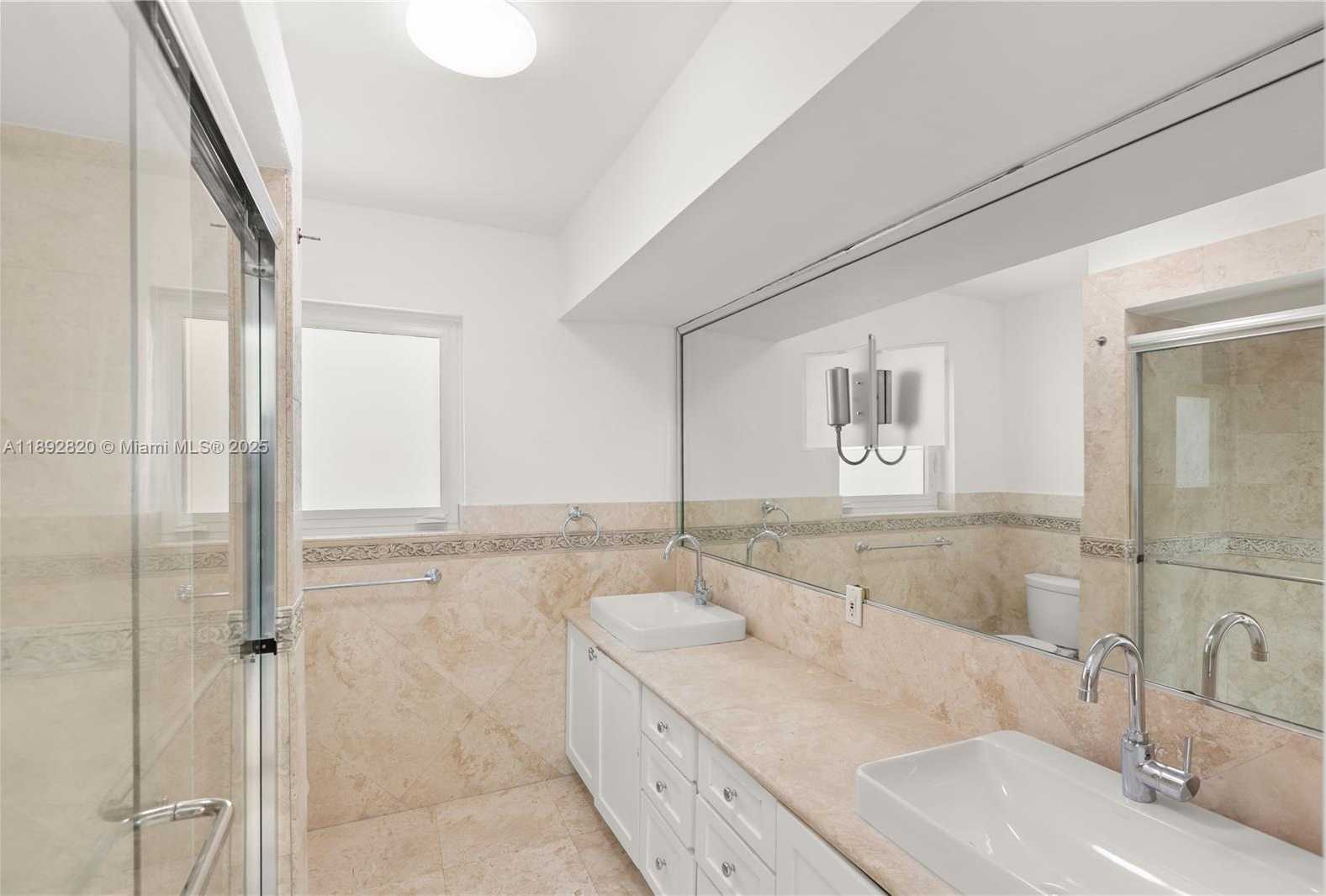 Small Image of 6270 MARLIN DR, Coral Gables Number 43