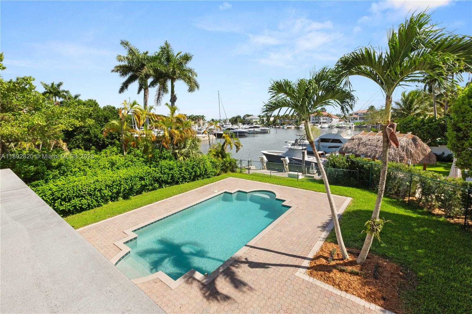Small Image of 6270 MARLIN DR, Coral Gables Number 46