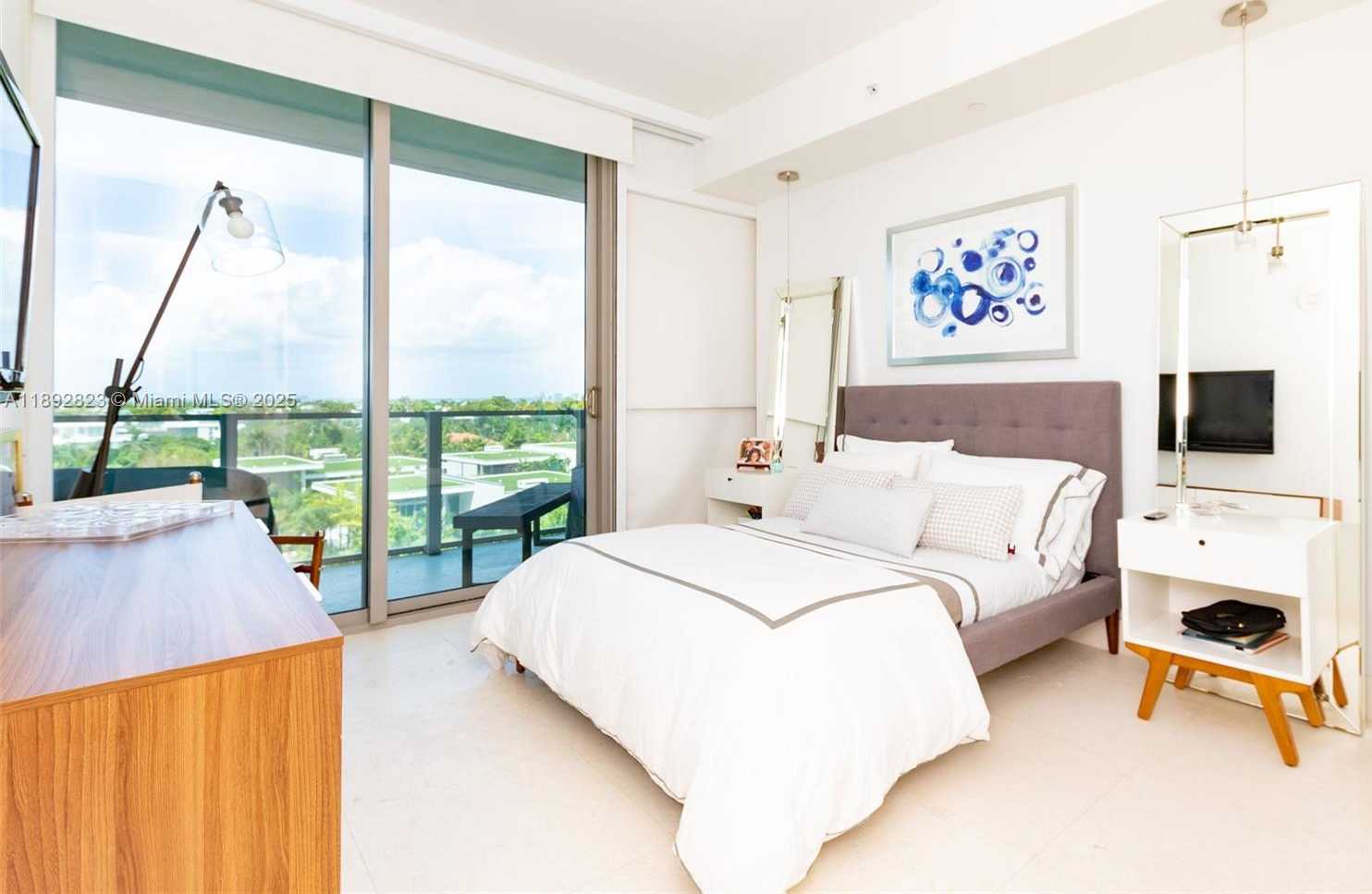 Small Image of 360 OCEAN DR #606S, Key Biscayne Number 17