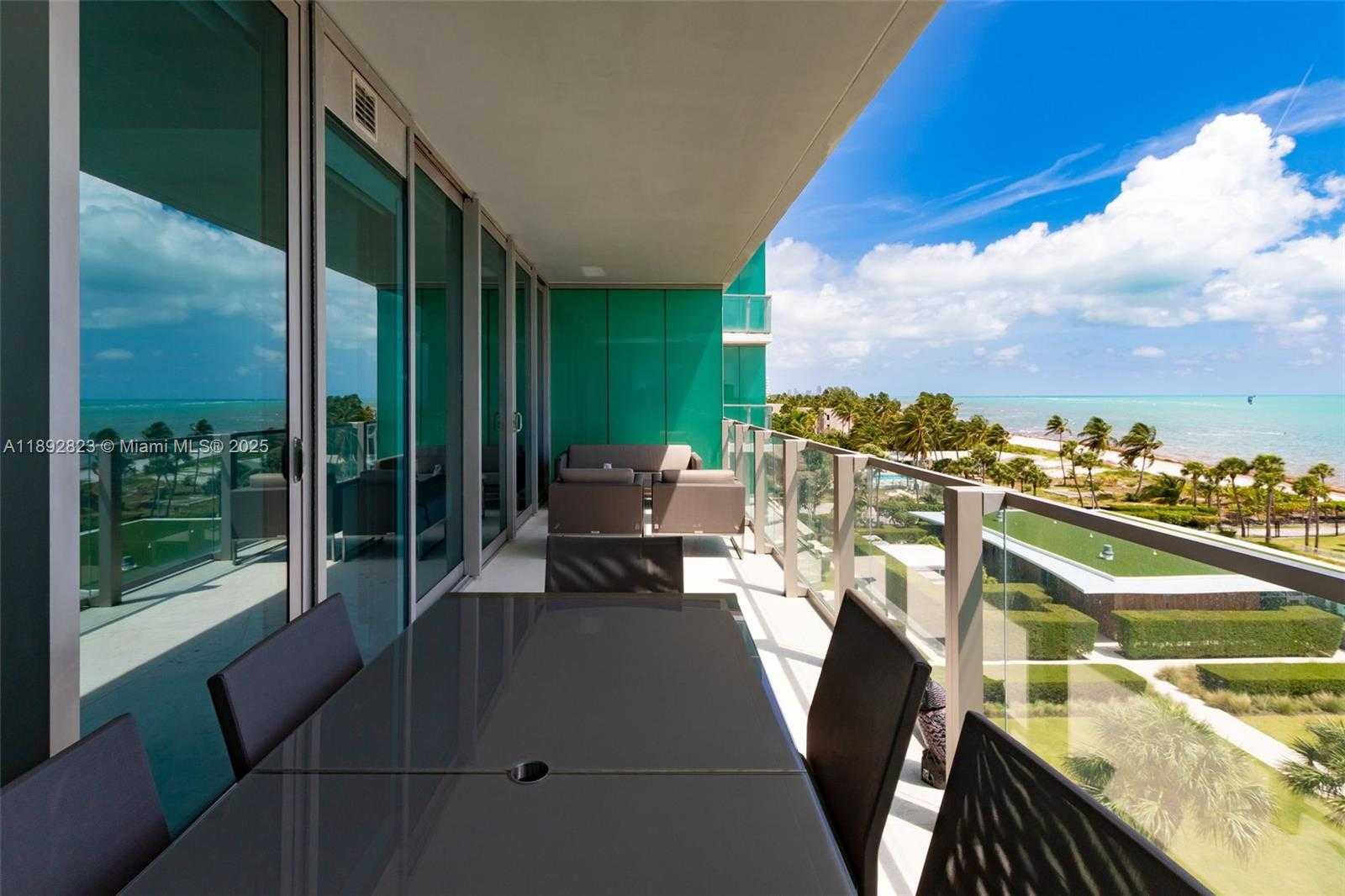 Small Image of 360 OCEAN DR #606S, Key Biscayne Number 39